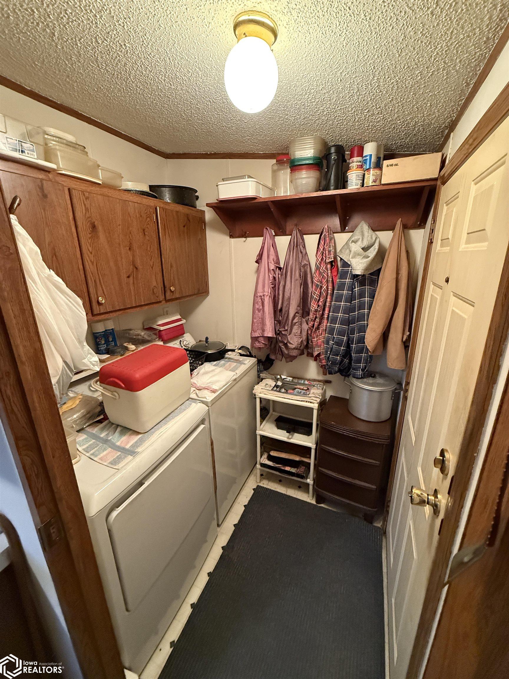 120 N Cedar Road, Hillsboro, Iowa image 14