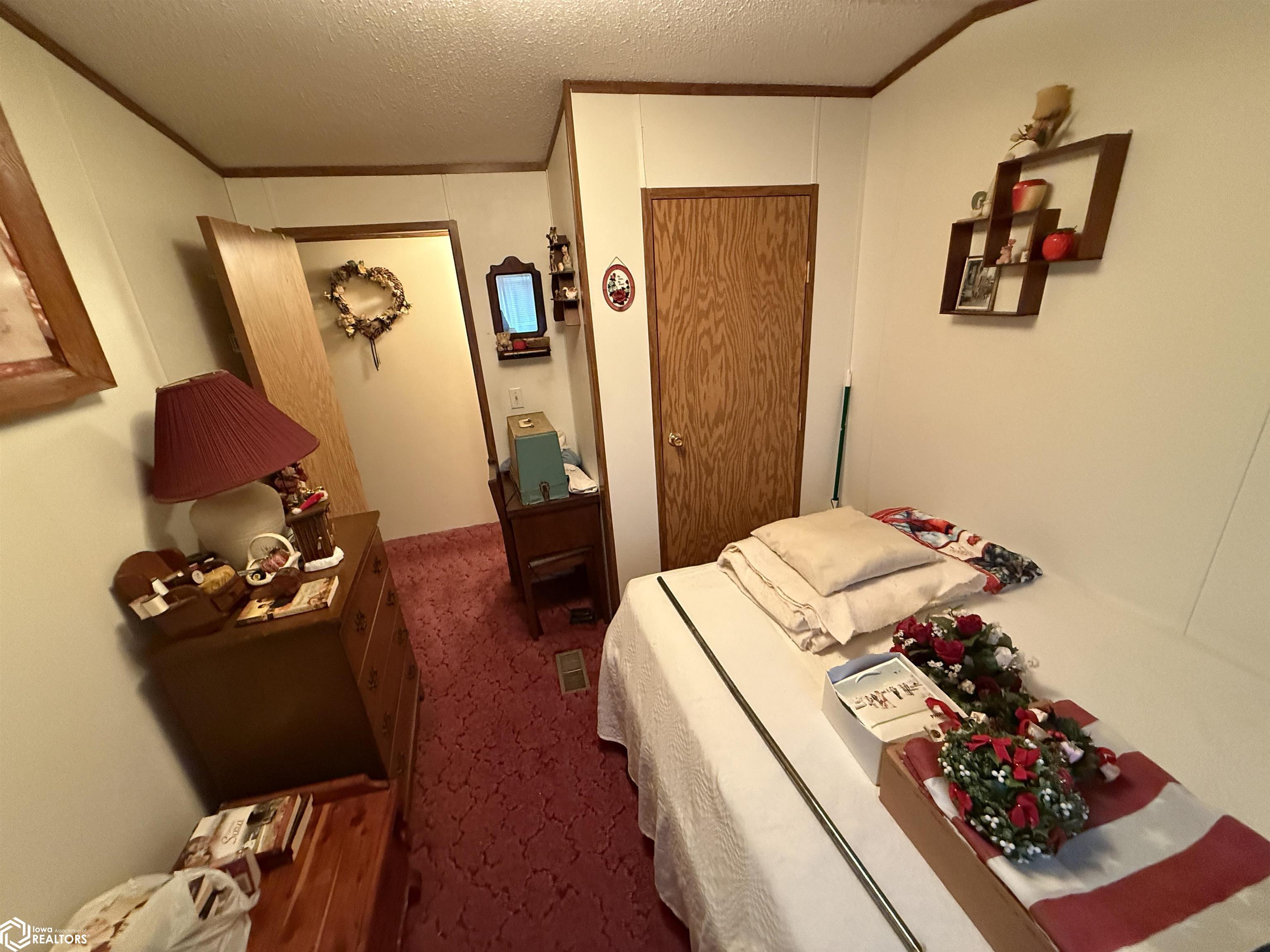 120 N Cedar Road, Hillsboro, Iowa image 6