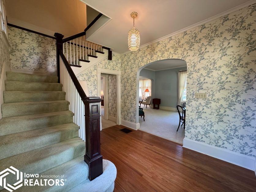 2040 Highland Avenue, Burlington, Iowa image 4