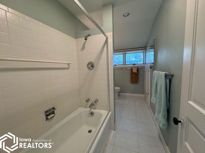 2040 Highland Avenue, Burlington, Iowa image 39