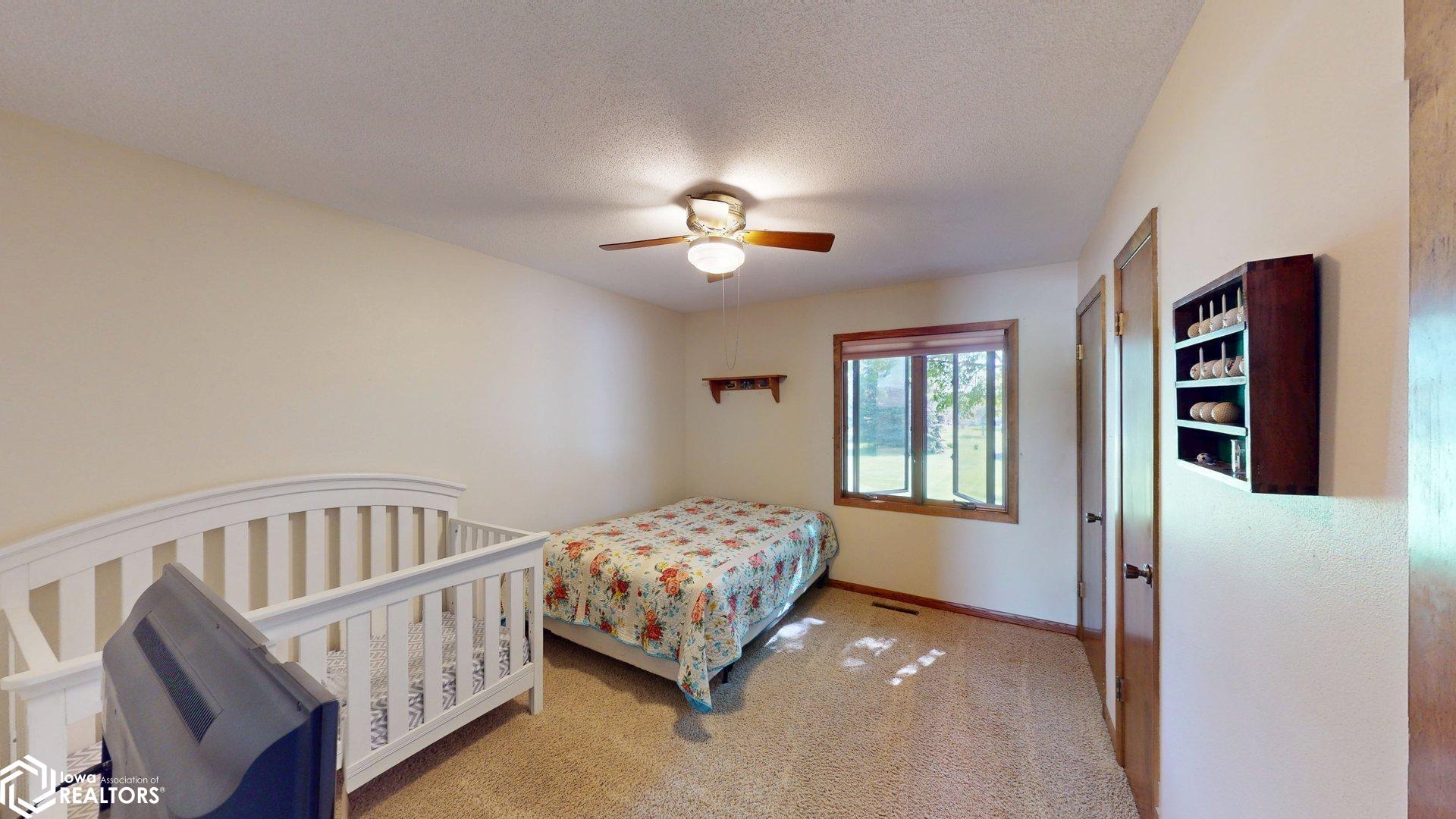 1265 Division St, Garner, Iowa image 18