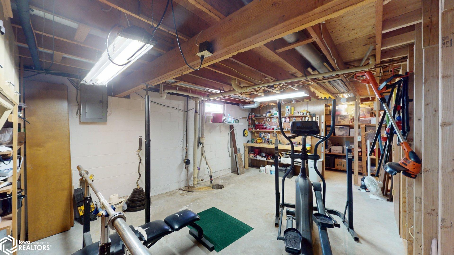1265 Division St, Garner, Iowa image 29