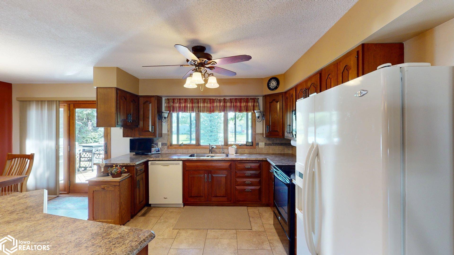 1265 Division St, Garner, Iowa image 6