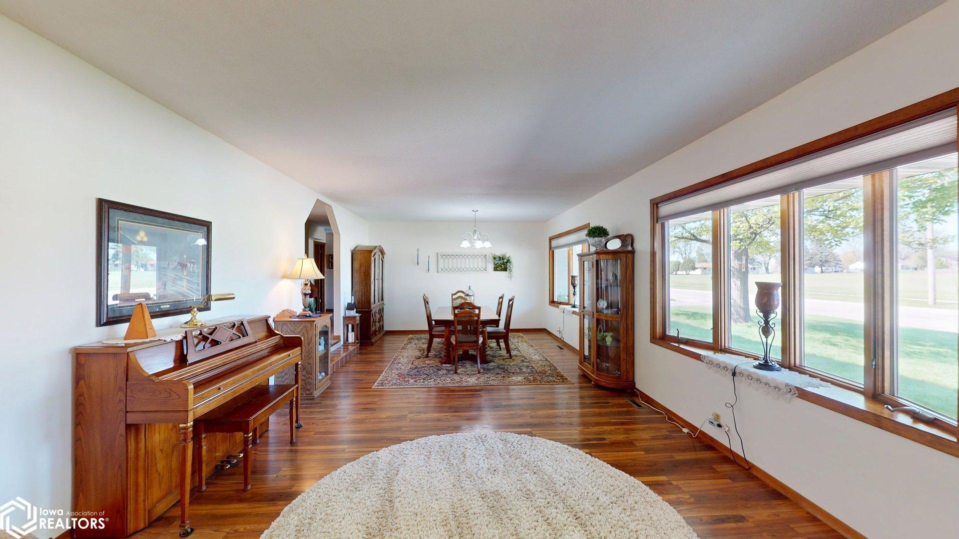1265 Division St, Garner, Iowa image 9