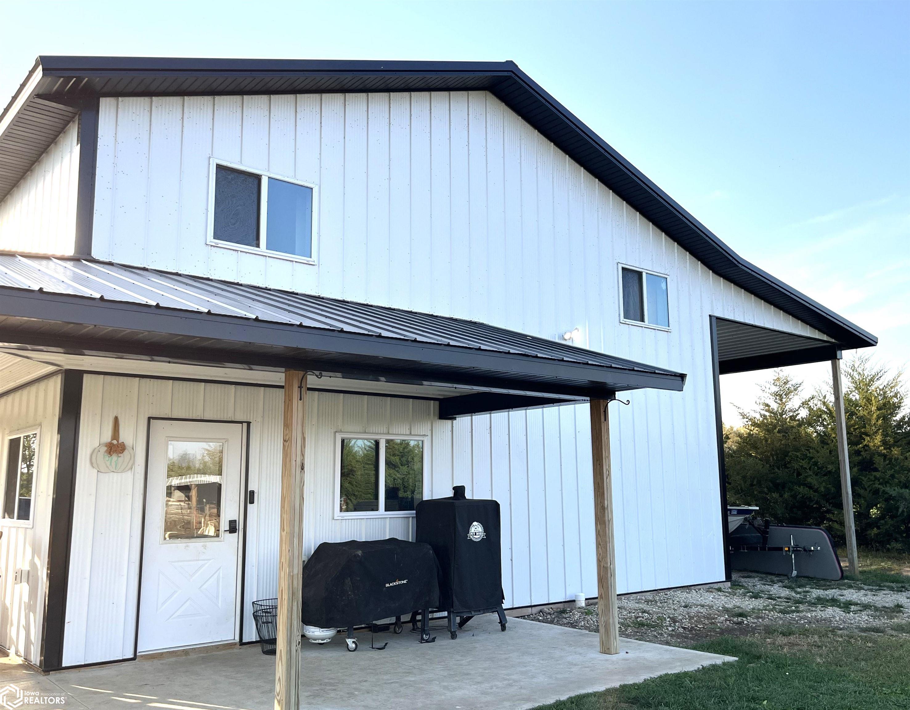 18756 Lakeview Road, Leon, Iowa image 11