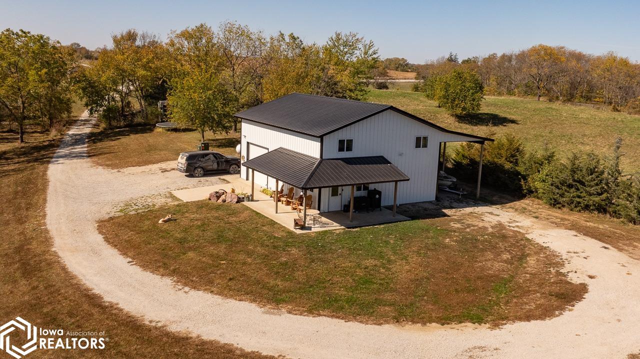 18756 Lakeview Road, Leon, Iowa image 5