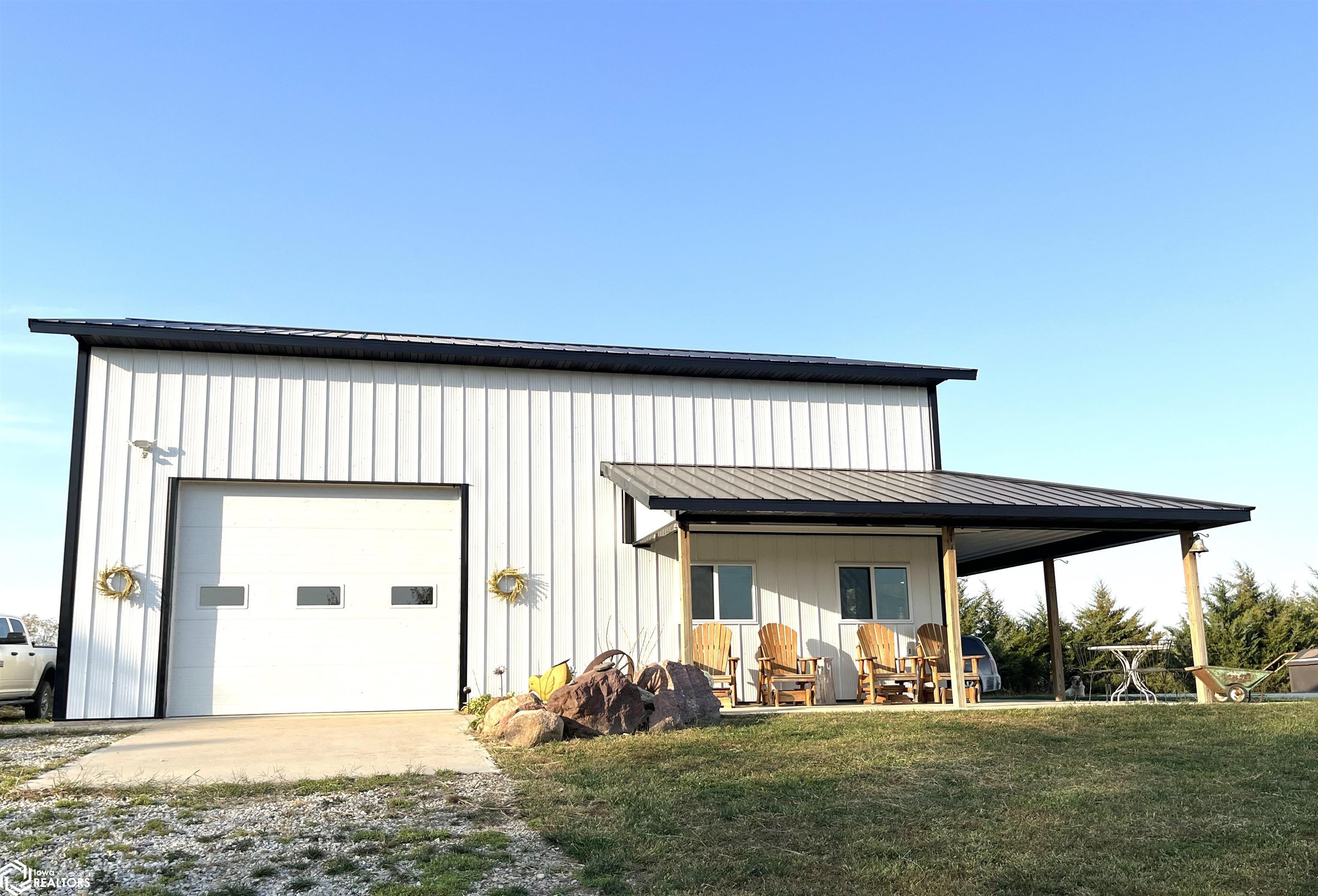 18756 Lakeview Road, Leon, Iowa image 9