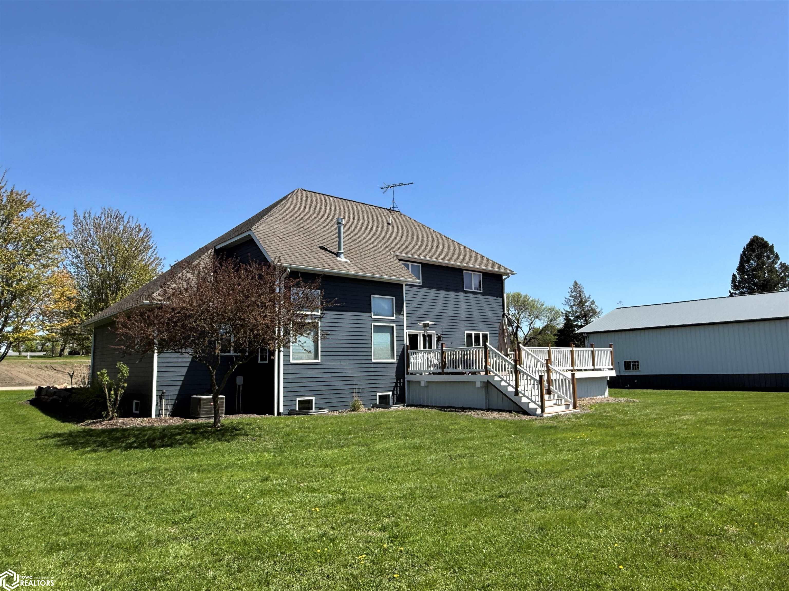 420 Helgren Street, Thompson, Iowa image 13