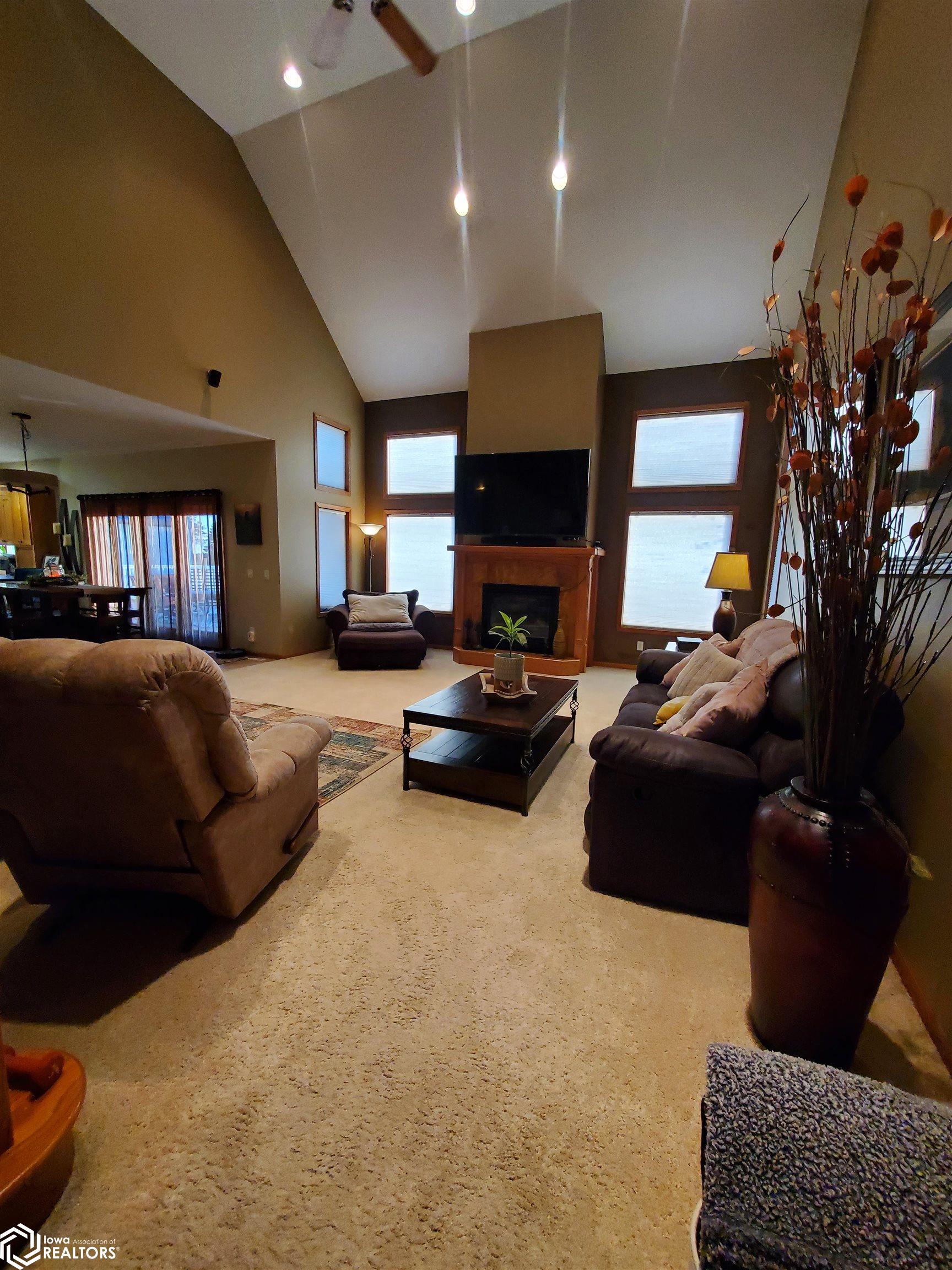 420 Helgren Street, Thompson, Iowa image 30