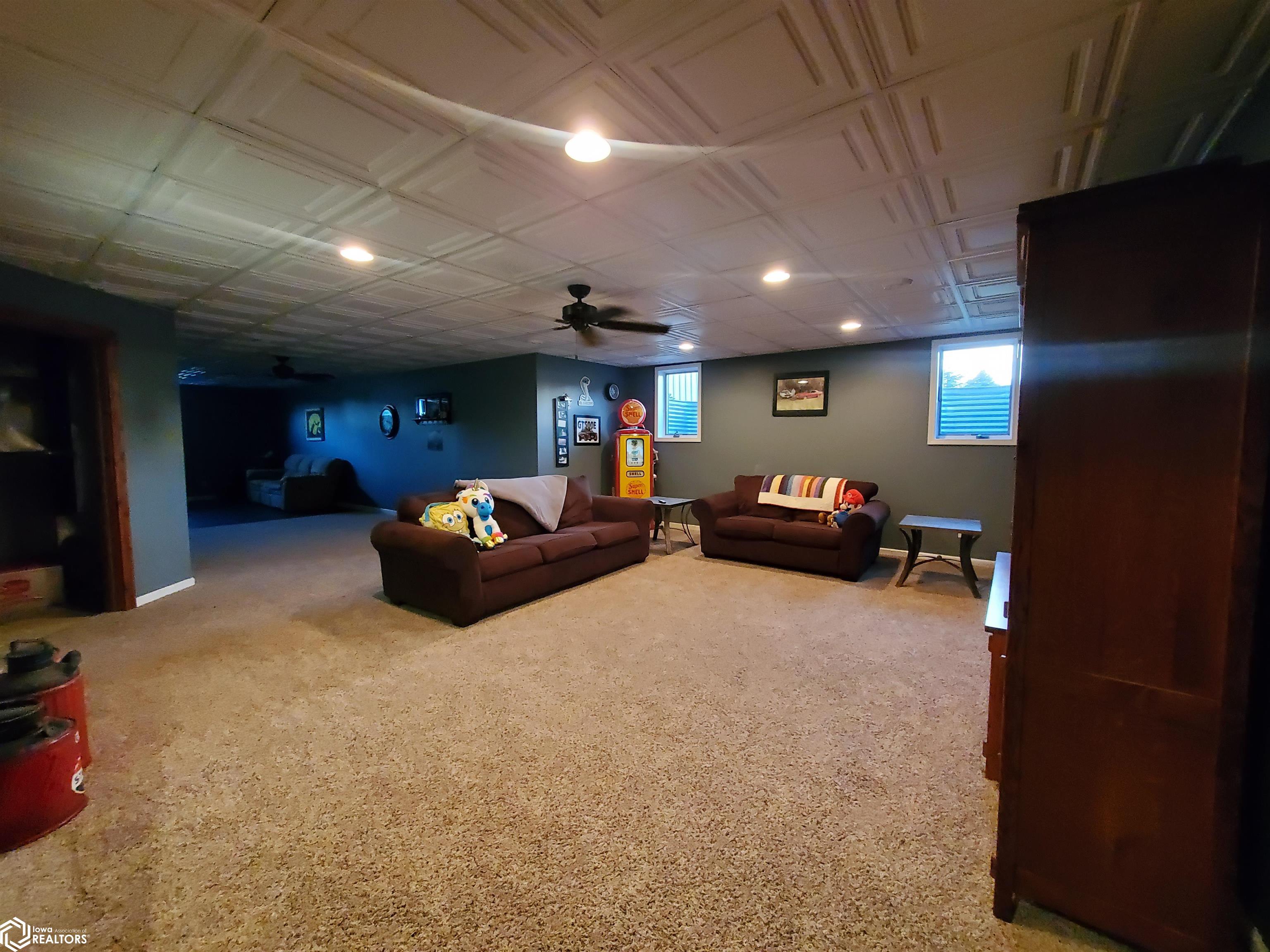 420 Helgren Street, Thompson, Iowa image 49