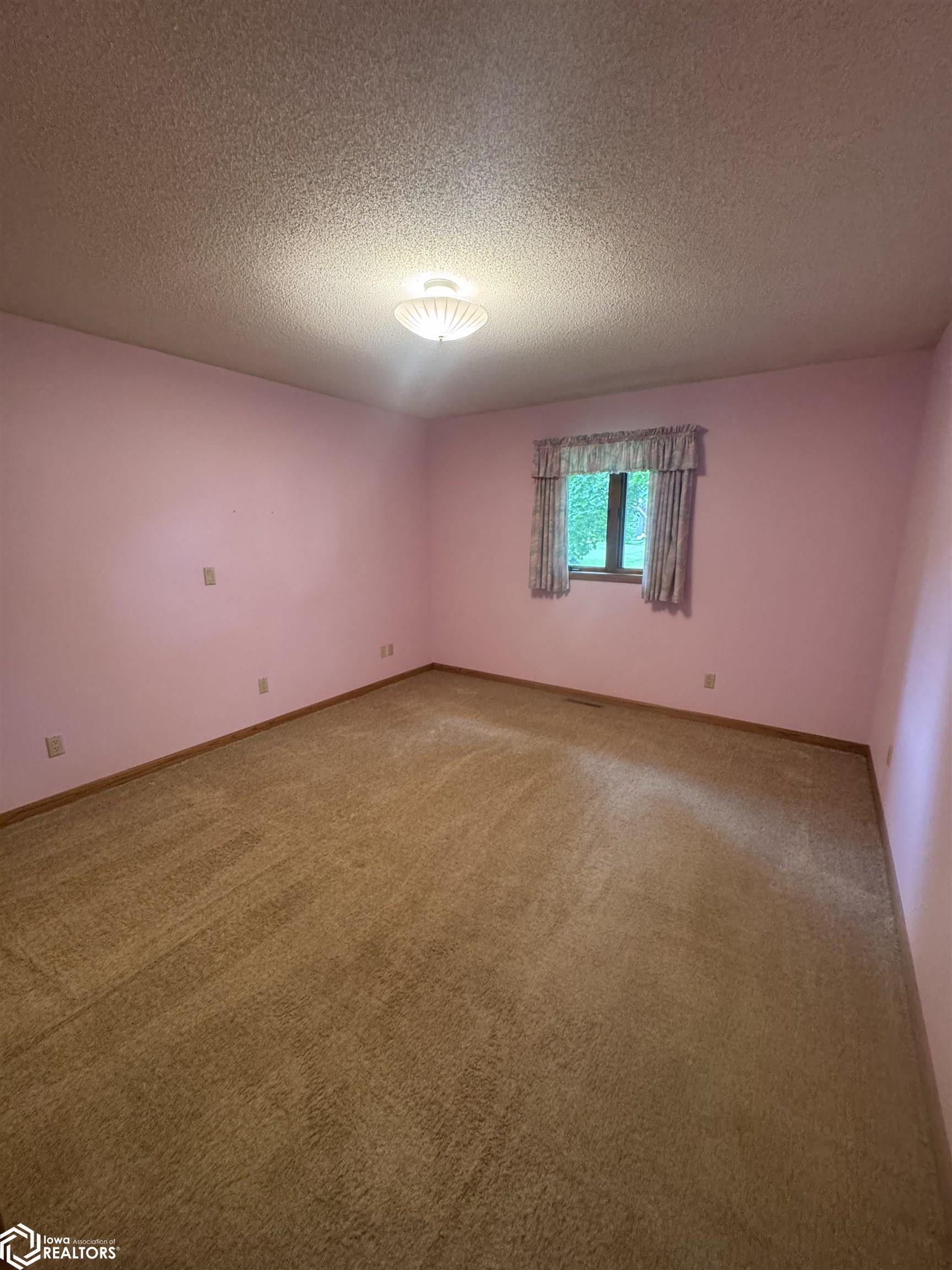 605 Pioneer Road, Reinbeck, Iowa image 19
