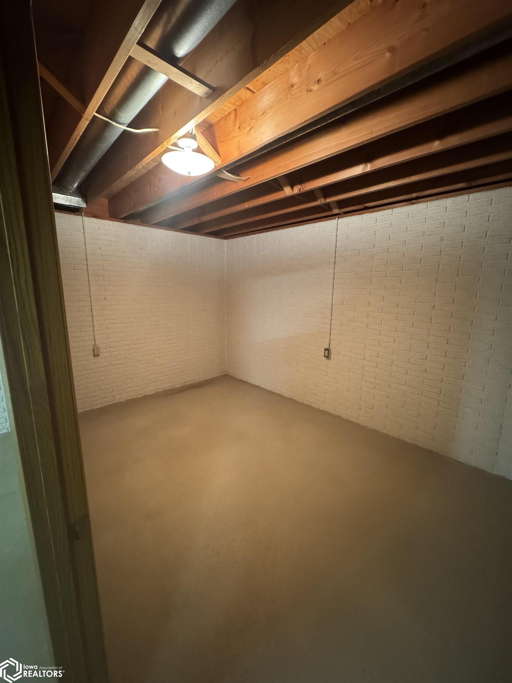 605 Pioneer Road, Reinbeck, Iowa image 34