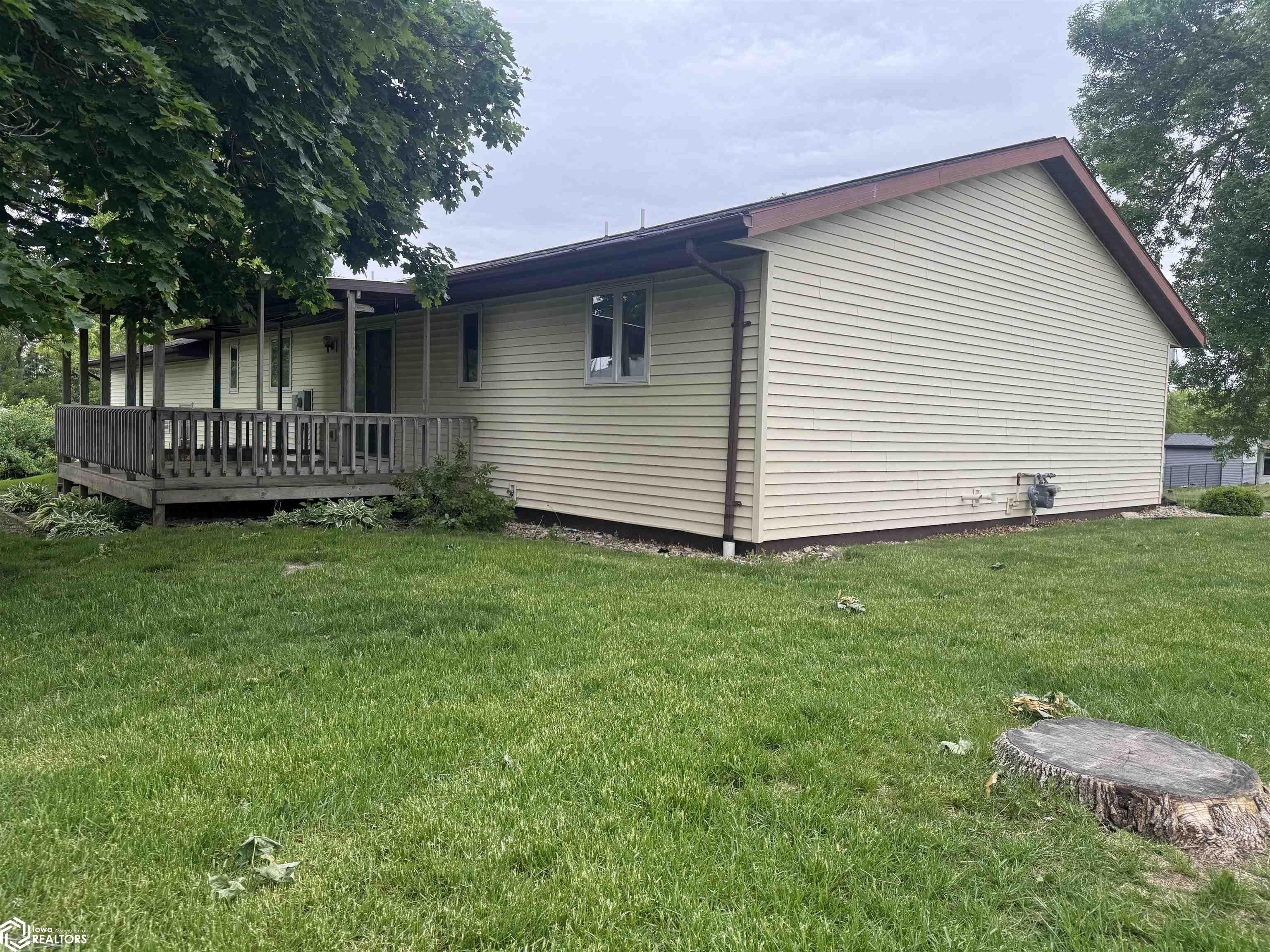 605 Pioneer Road, Reinbeck, Iowa image 5