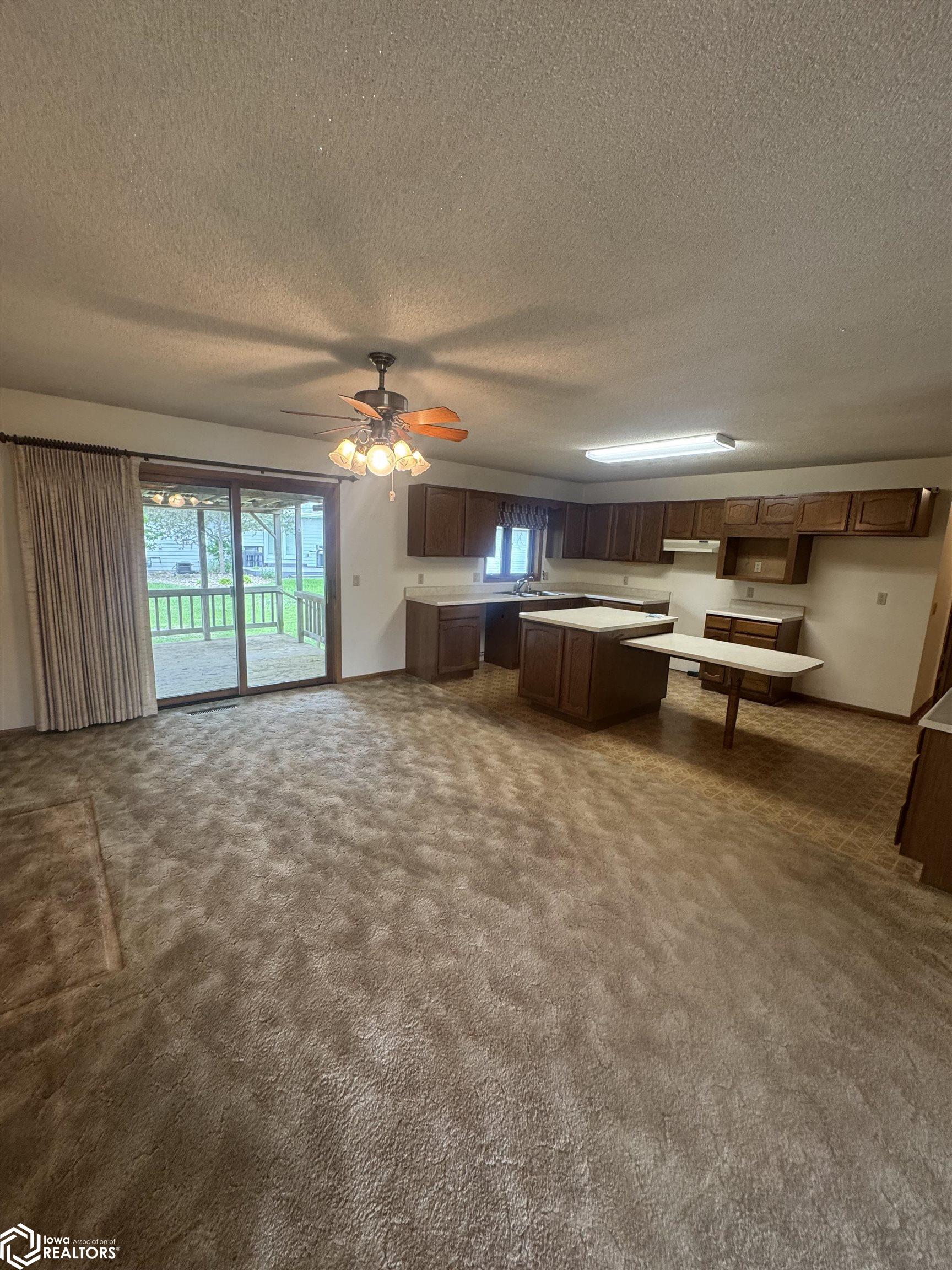 605 Pioneer Road, Reinbeck, Iowa image 7