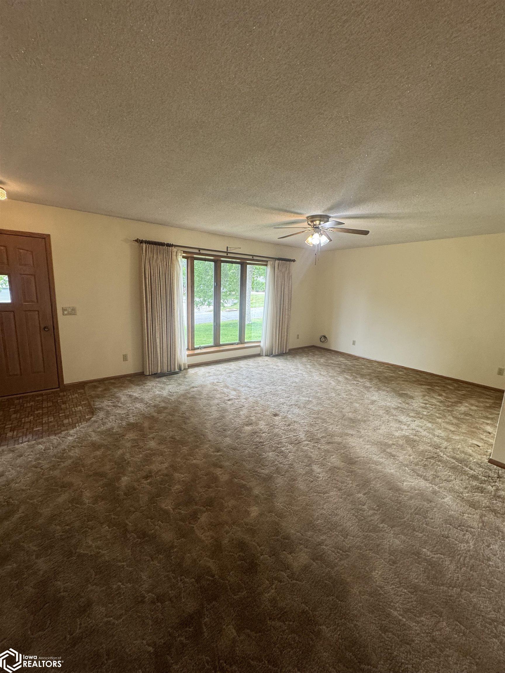 605 Pioneer Road, Reinbeck, Iowa image 10