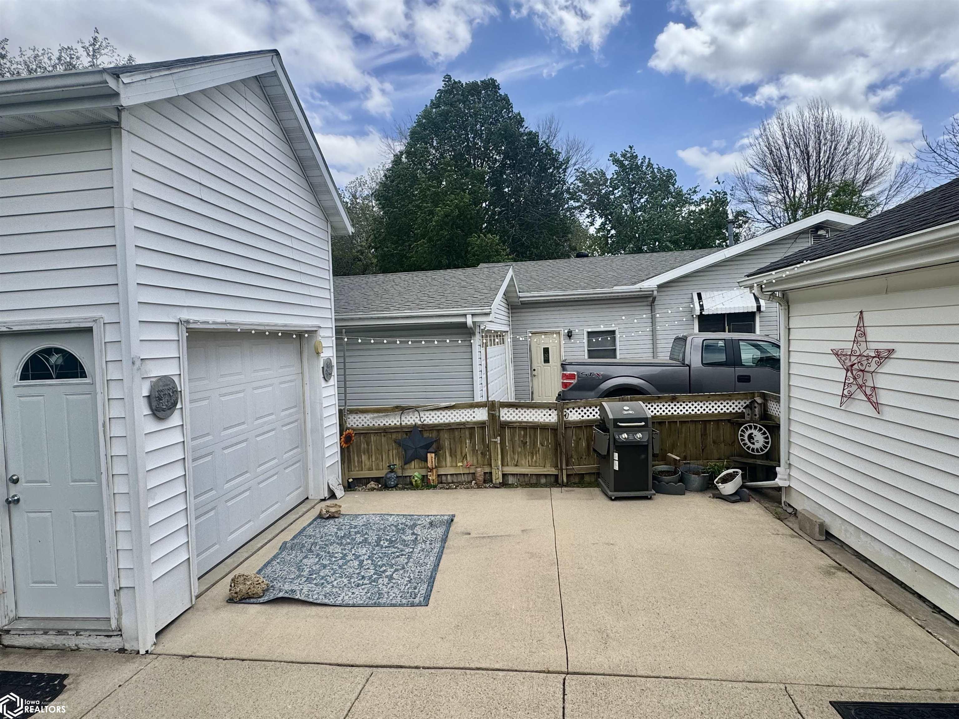 117 Sunland Way, Forest City, Iowa image 8