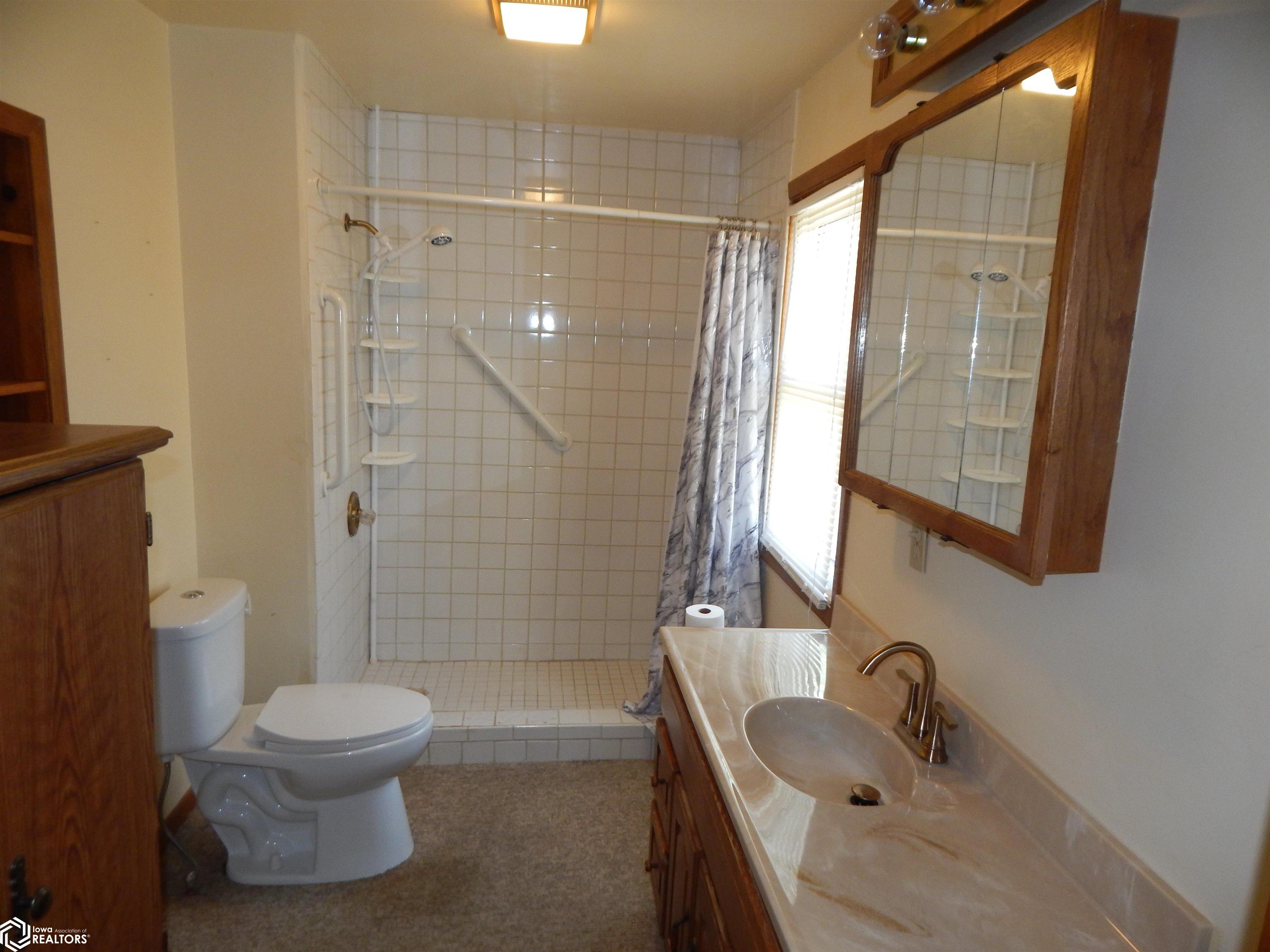 1813 14th Avenue, Eldora, Iowa image 11
