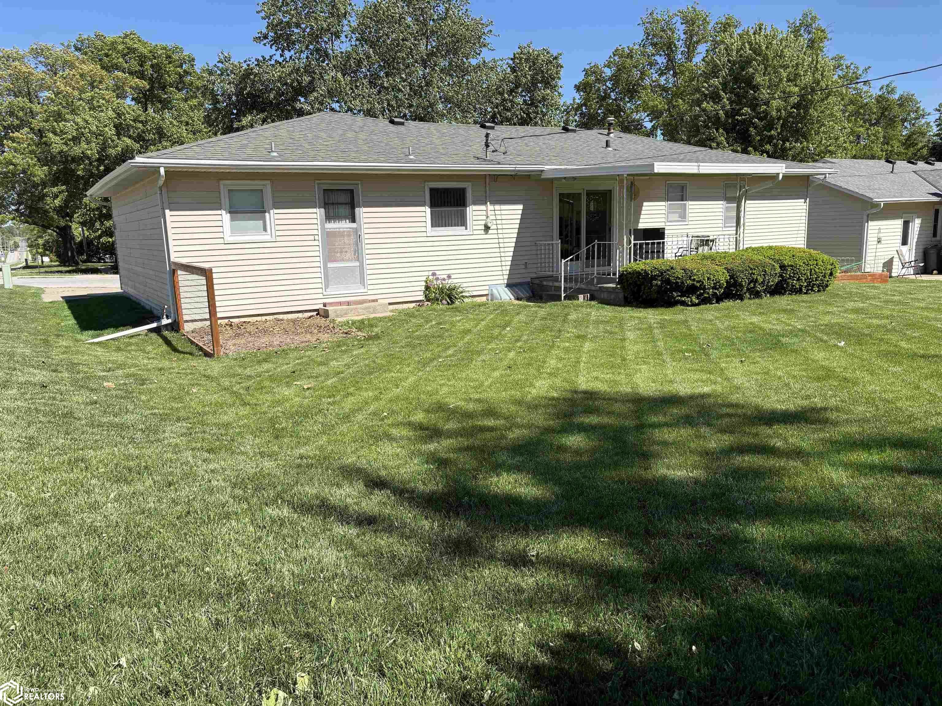 1213 Circle Drive, Red Oak, Iowa image 7