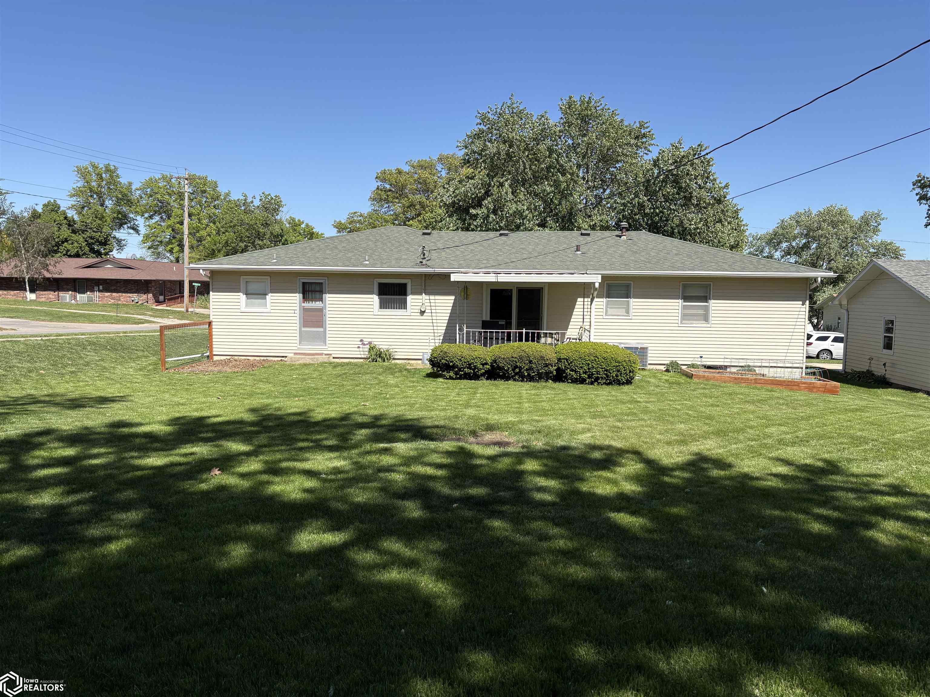 1213 Circle Drive, Red Oak, Iowa image 8
