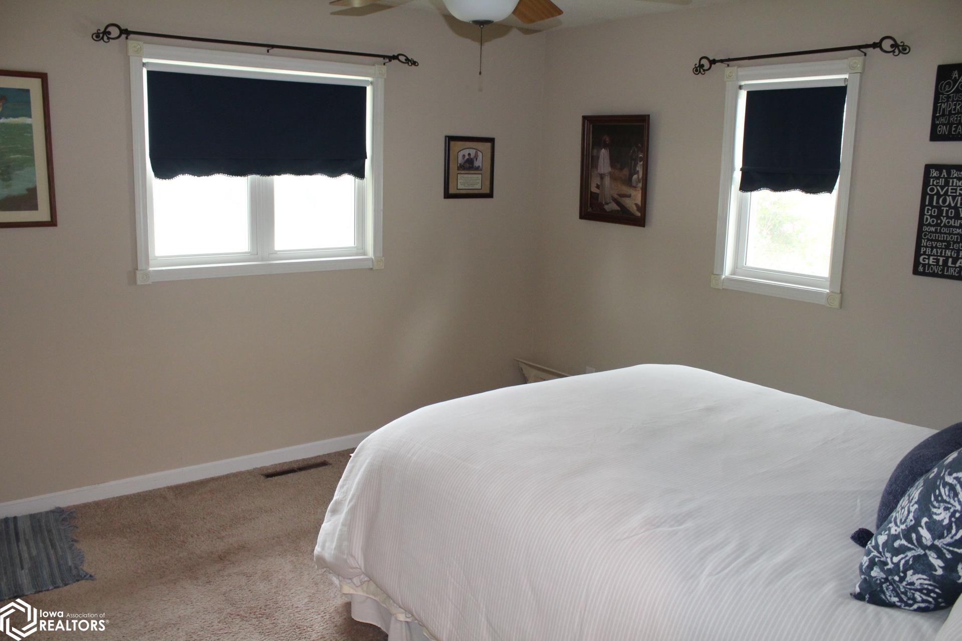 360 Country Club Drive, Garner, Iowa image 18