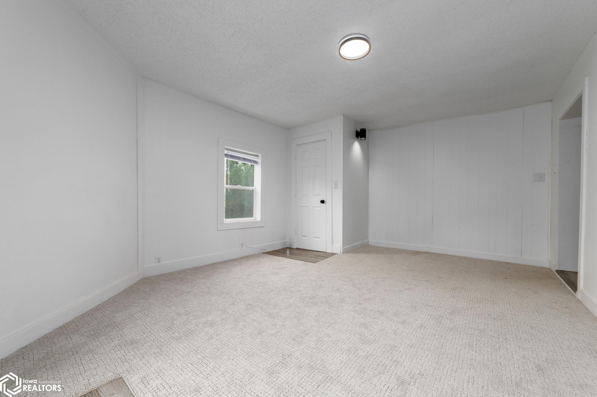 112 W Railroad Avenue, Dawson, Iowa image 6