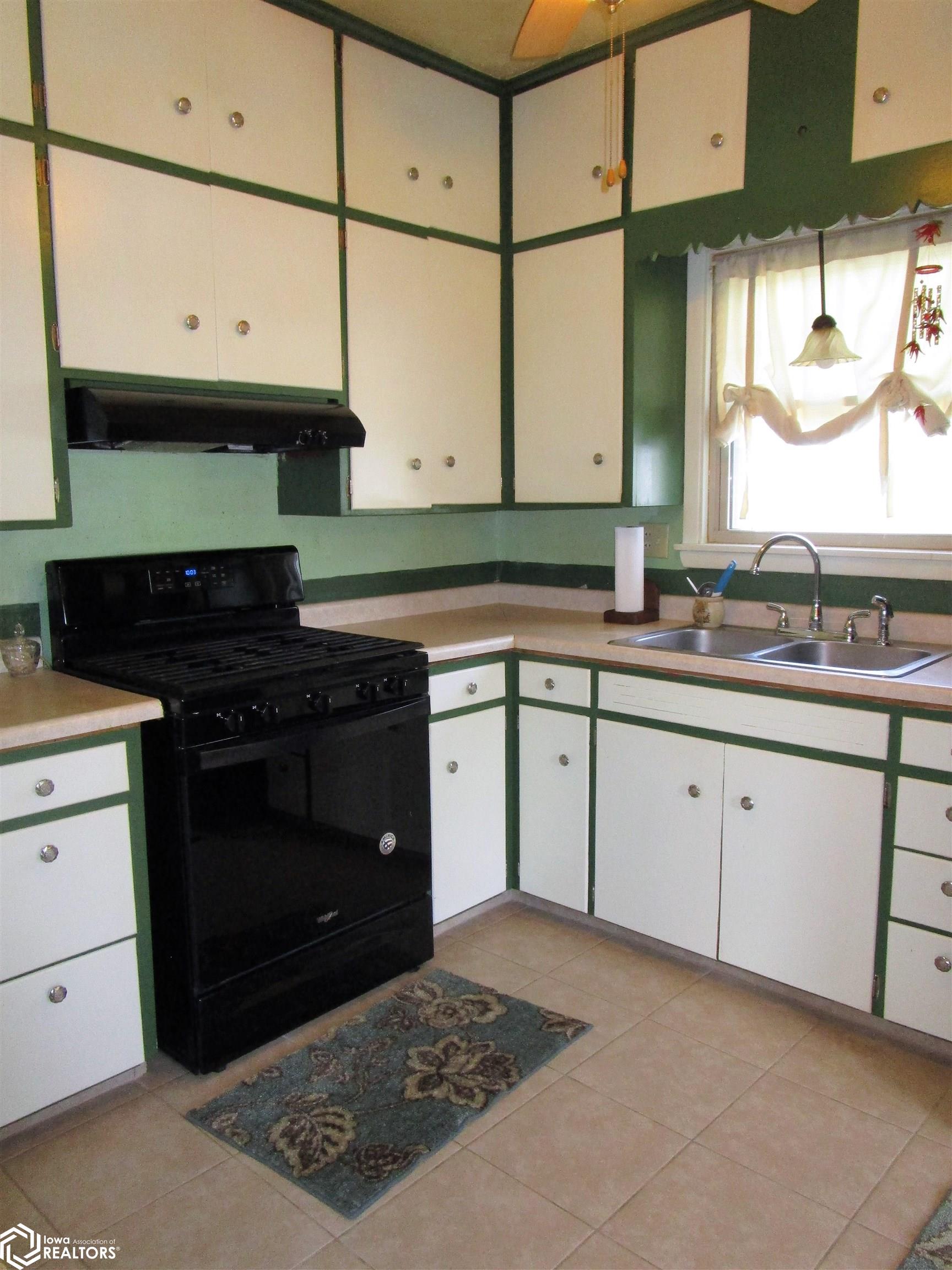 416 Hickory, Iowa Falls, Iowa image 16