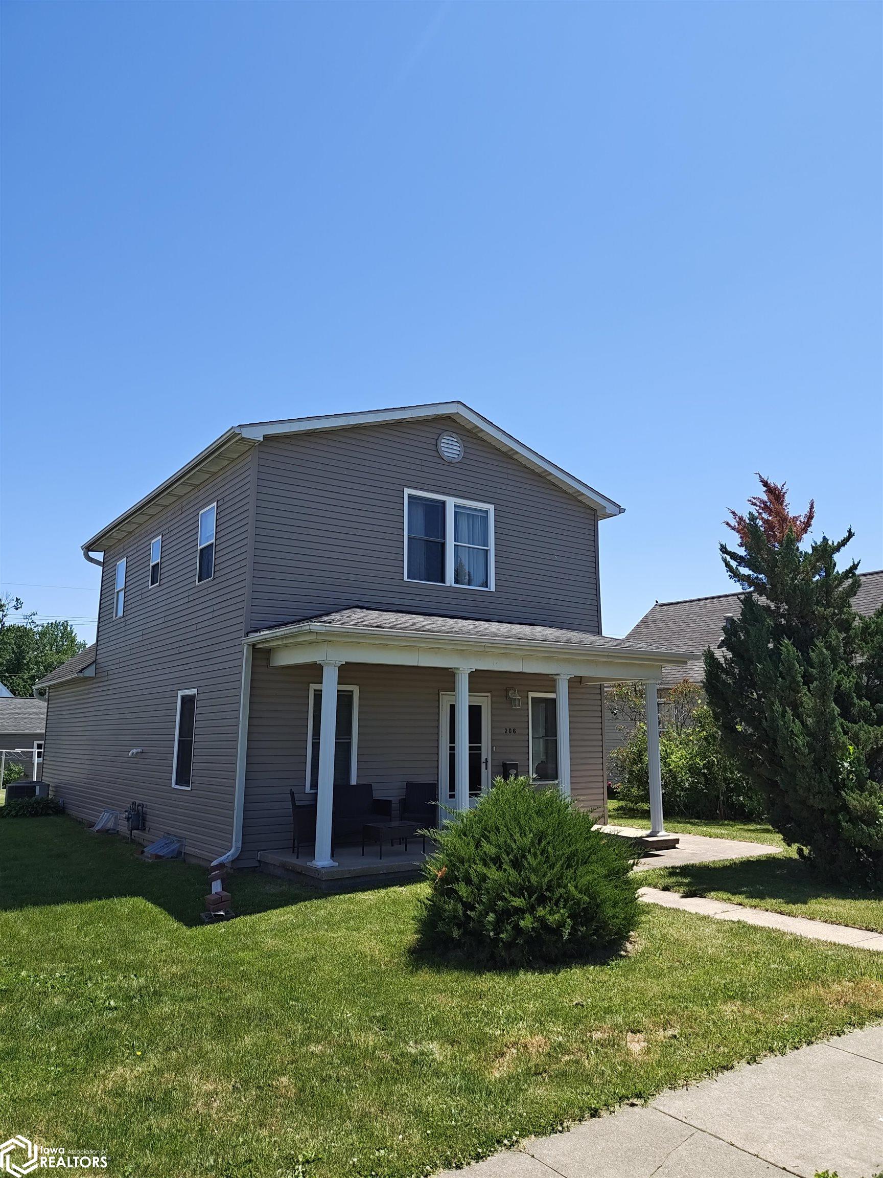 206 Ramsey Street, West Burlington, Iowa image 2