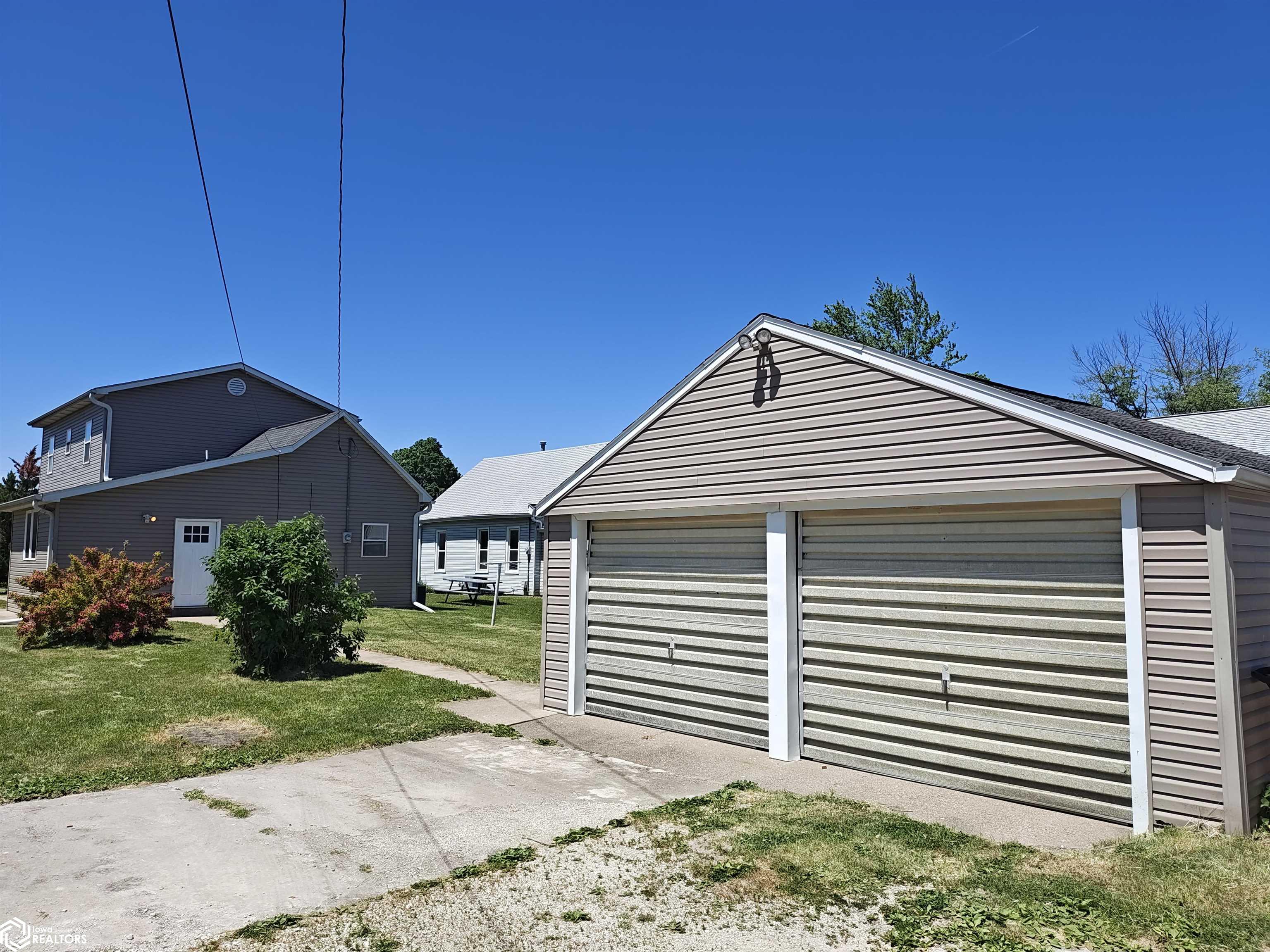 206 Ramsey Street, West Burlington, Iowa image 24