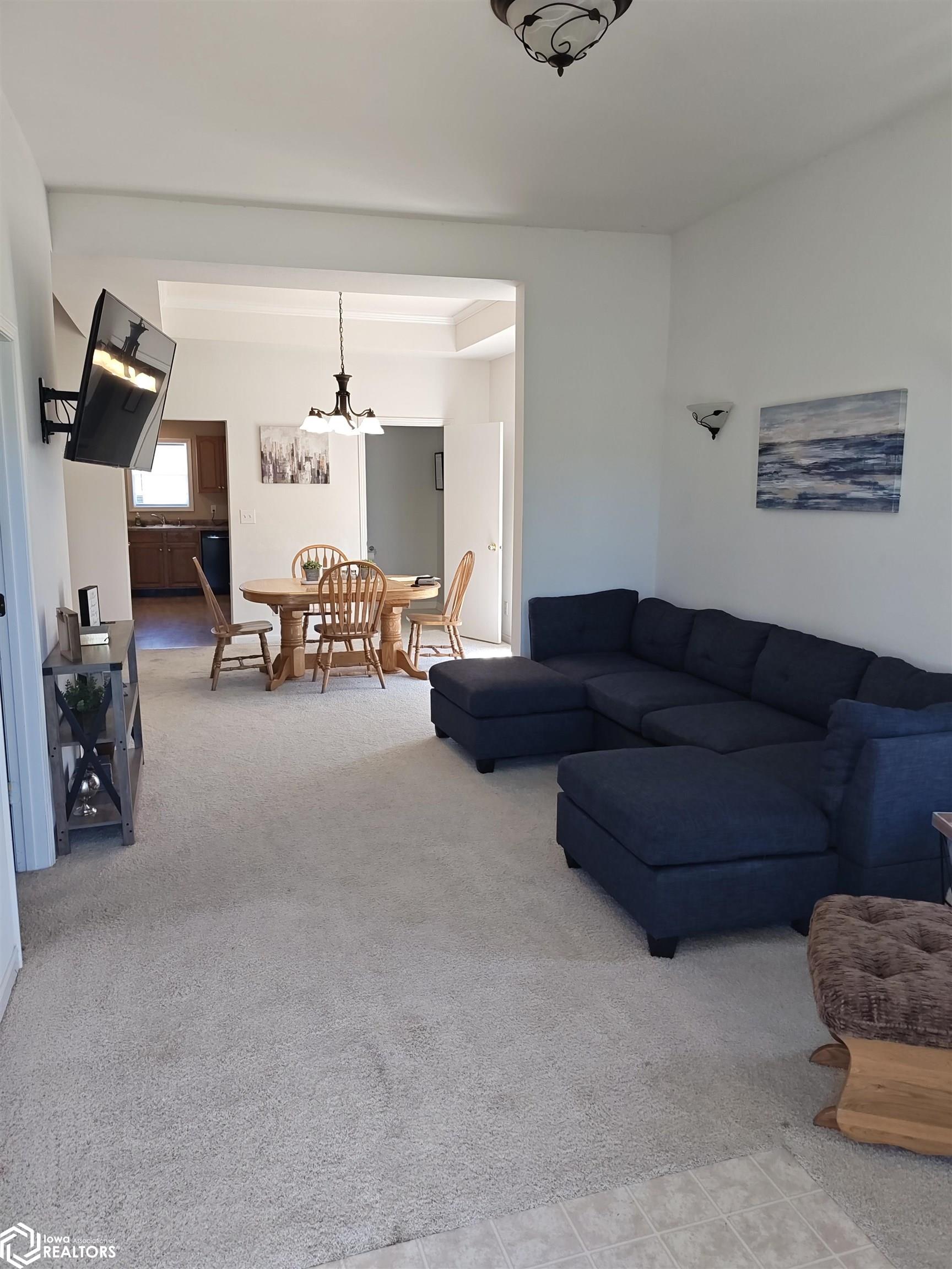 206 Ramsey Street, West Burlington, Iowa image 6