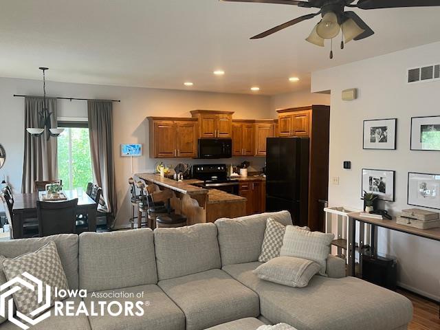 1009 Pine Brooke Ct., Clear Lake, Iowa image 4