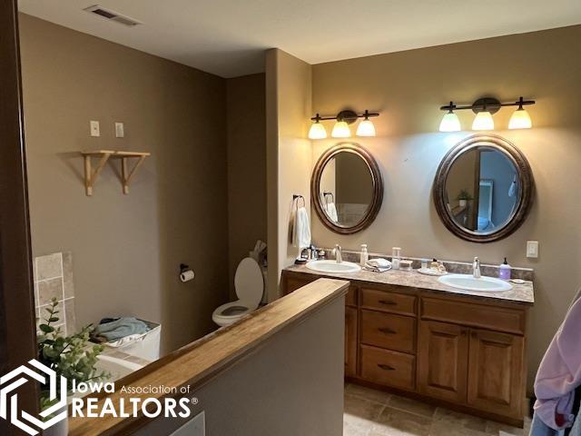 1009 Pine Brooke Ct., Clear Lake, Iowa image 10