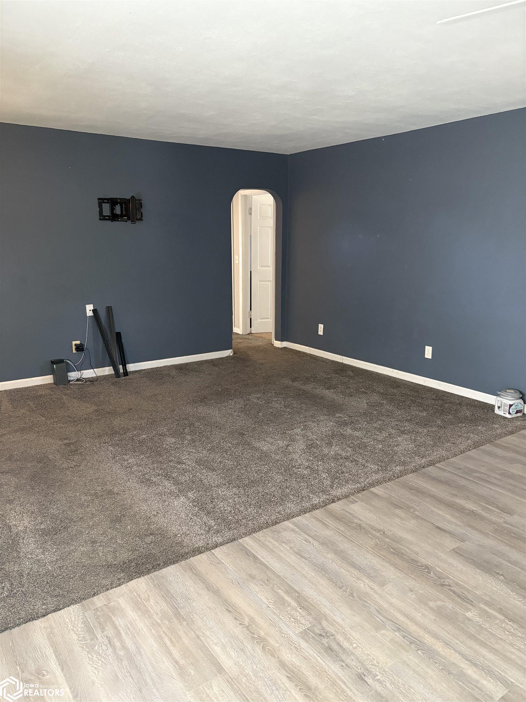 747 E Highland, Ottumwa, Iowa image 12