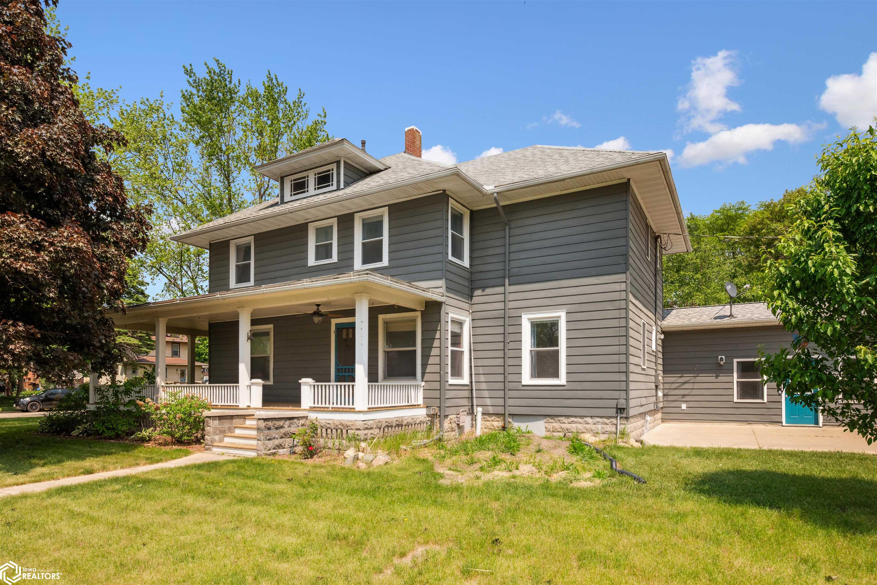 800 E Main Street, Montezuma, Iowa image 3
