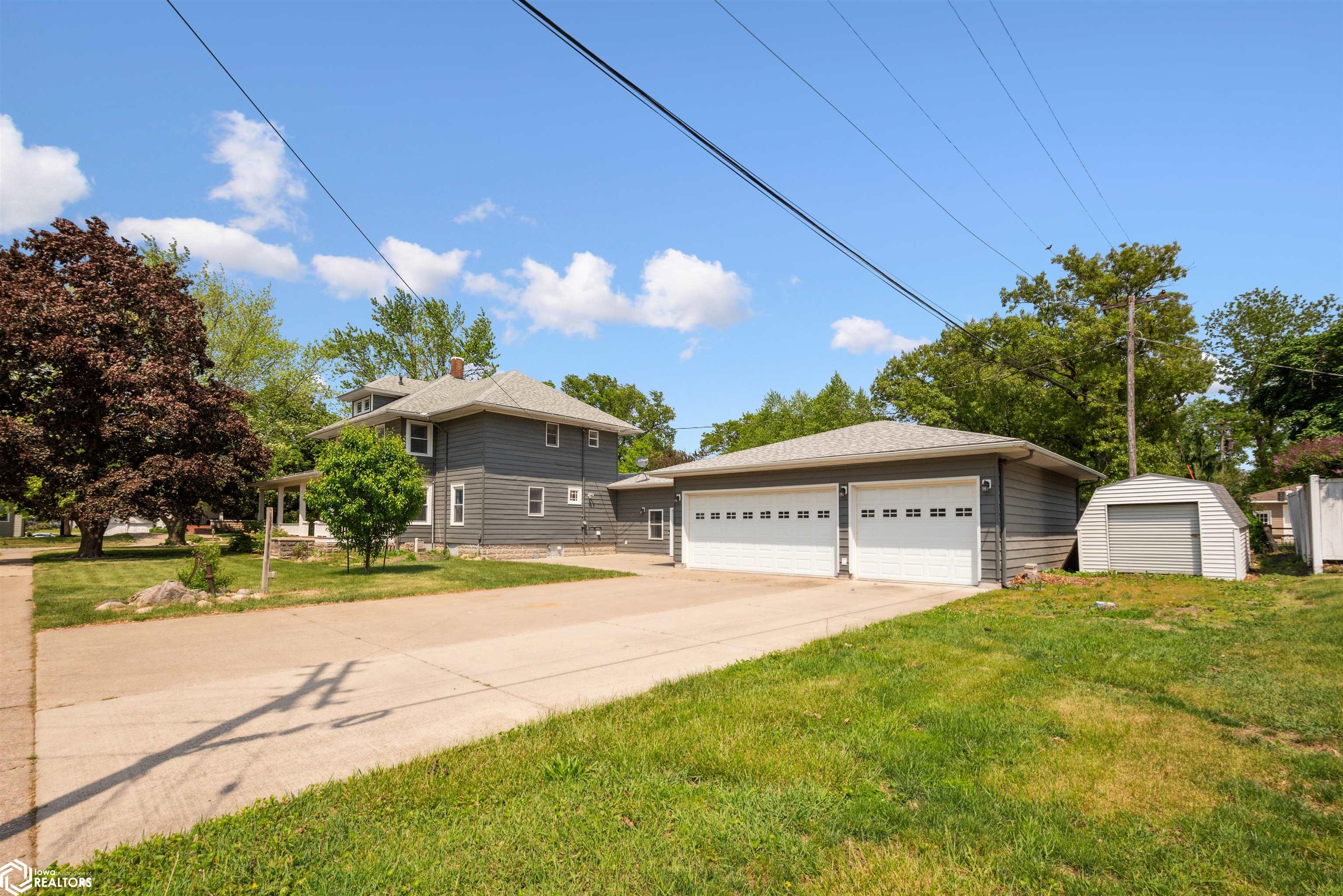800 E Main Street, Montezuma, Iowa image 27