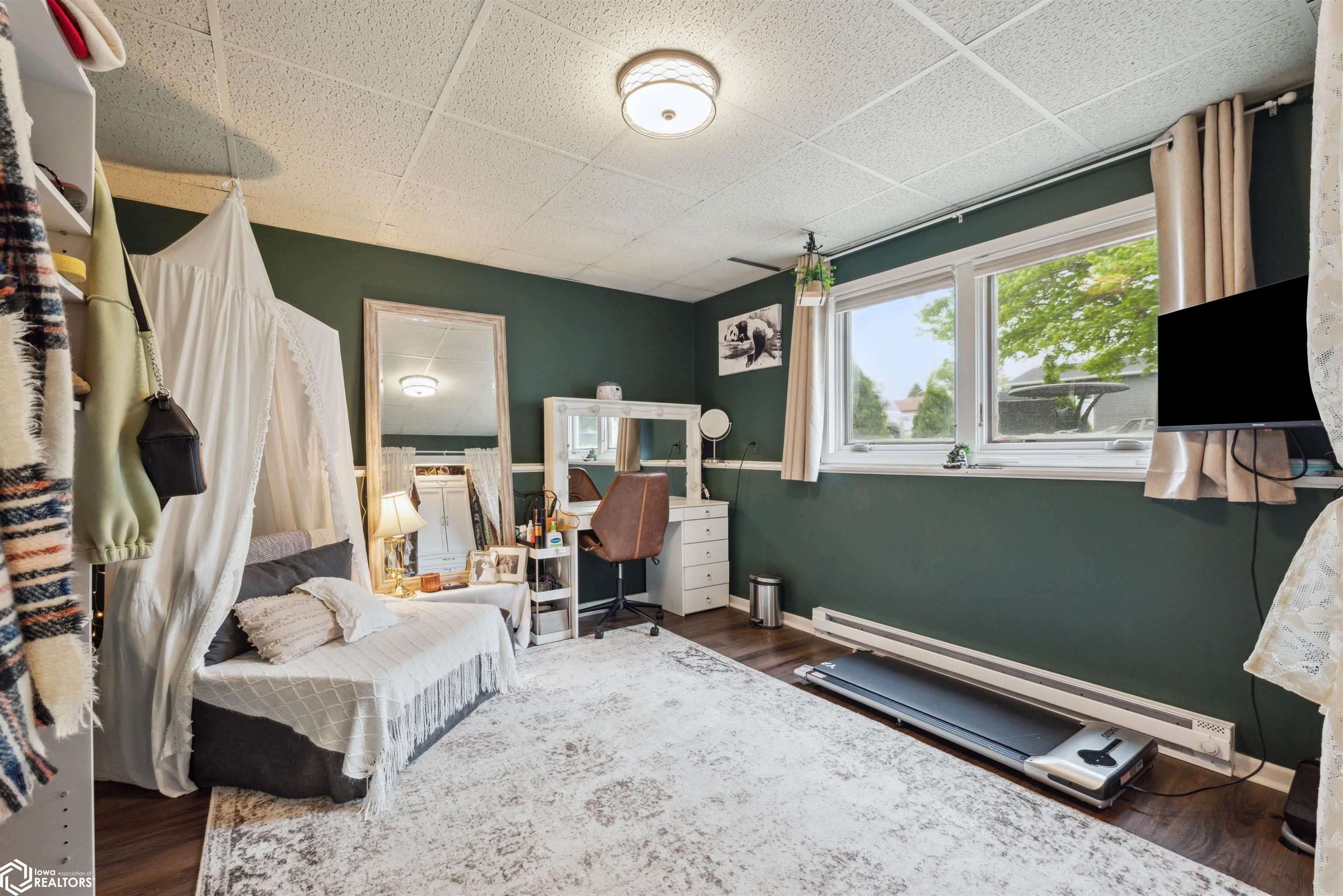 607 E Pershing Drive, Brooklyn, Iowa image 21
