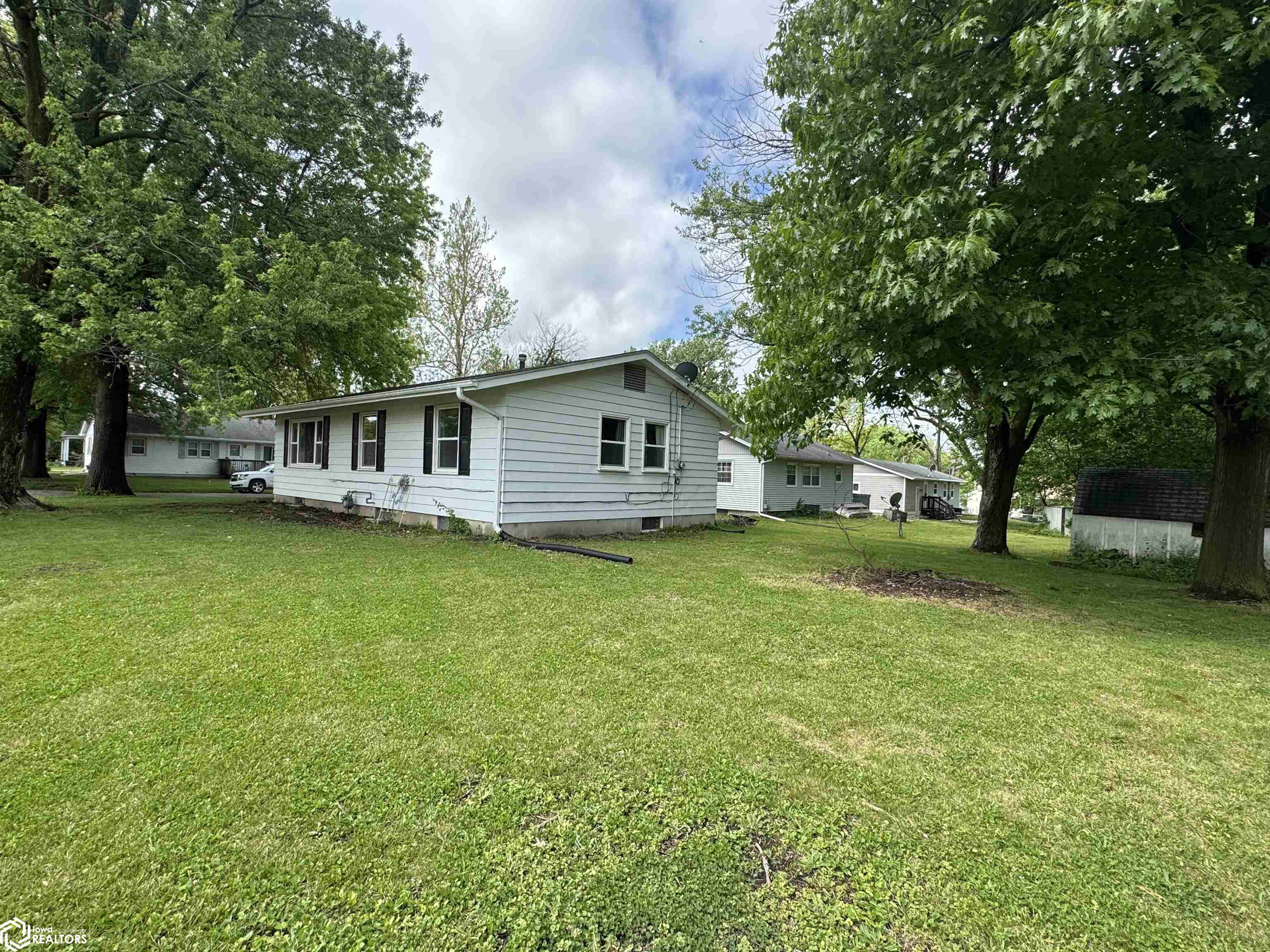 811 F Avenue, Albia, Iowa image 4
