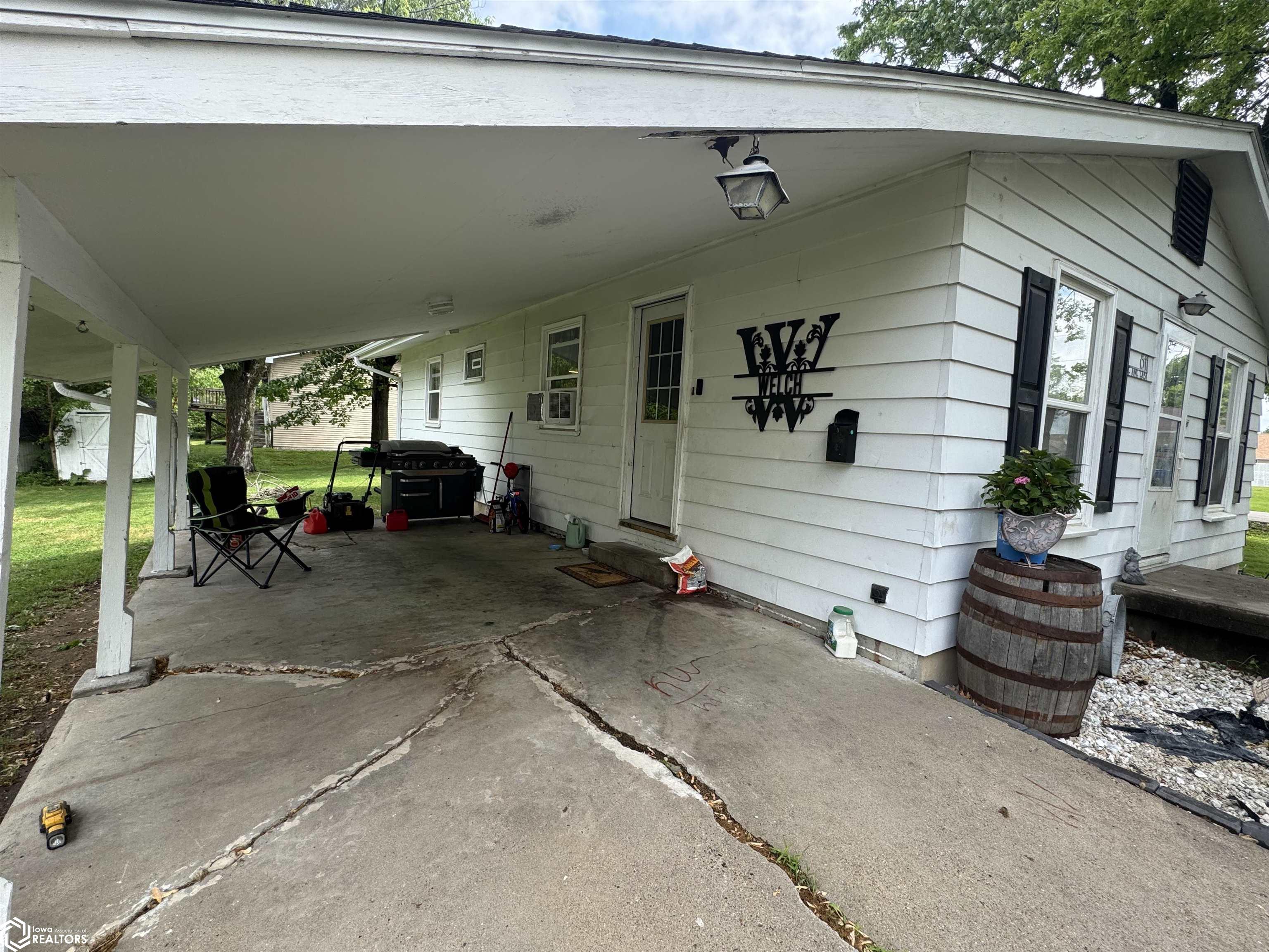 811 F Avenue, Albia, Iowa image 6
