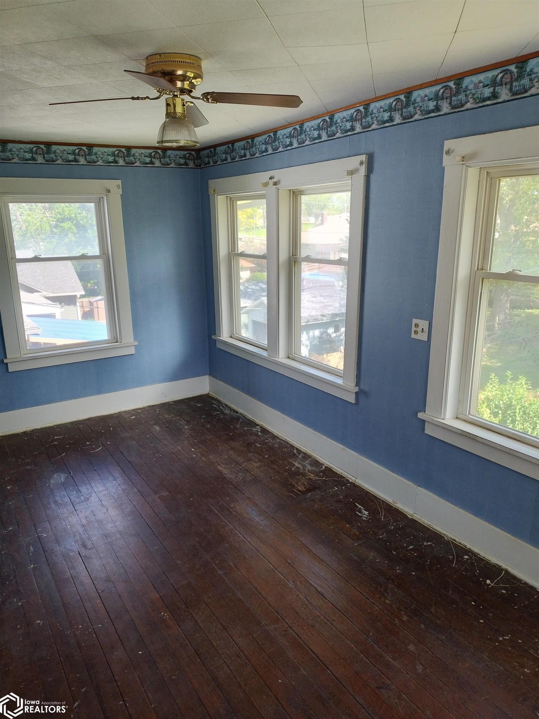 1126 High Avenue, Oskaloosa, Iowa image 10