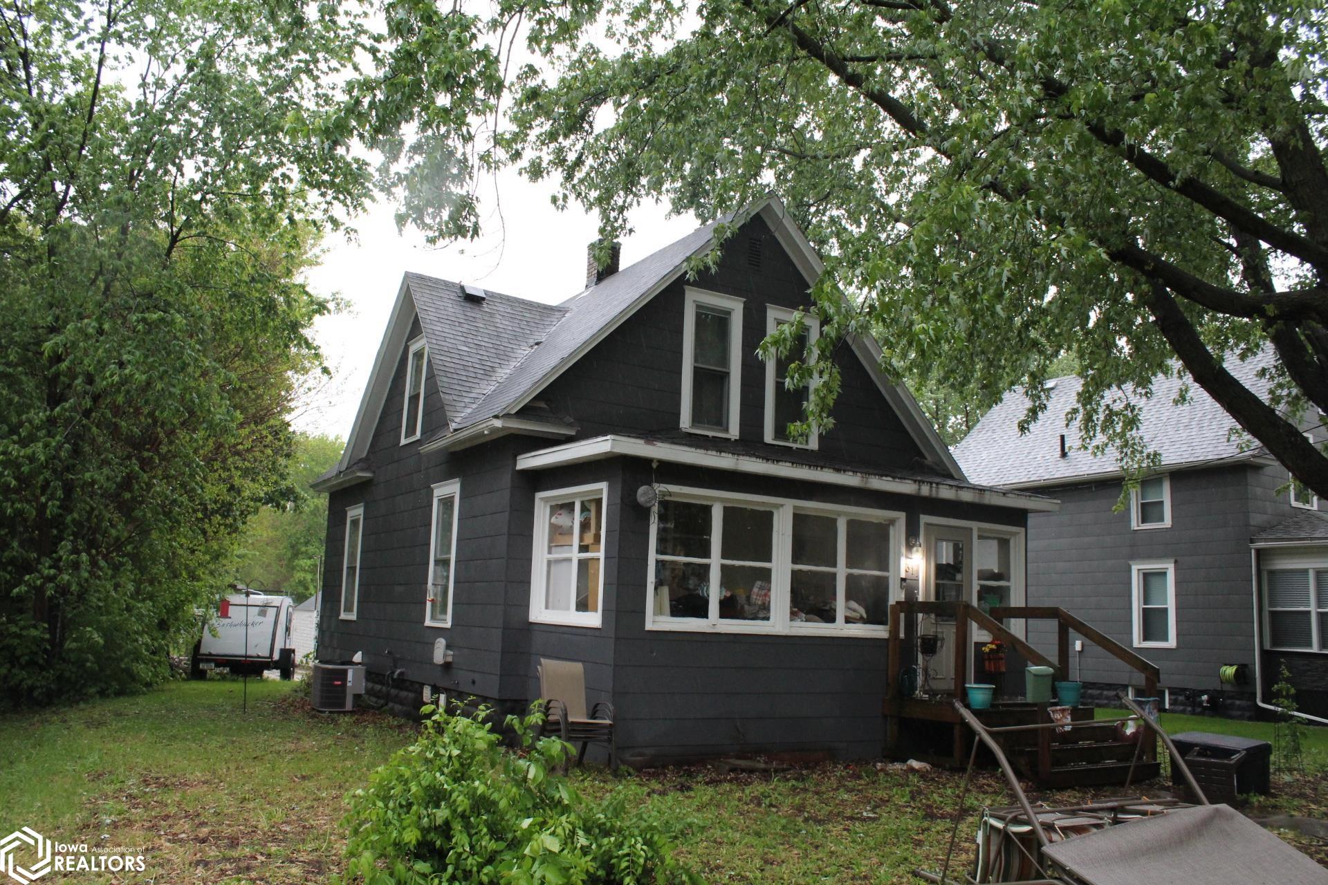 311 14th Street, Mason City, Iowa image 2