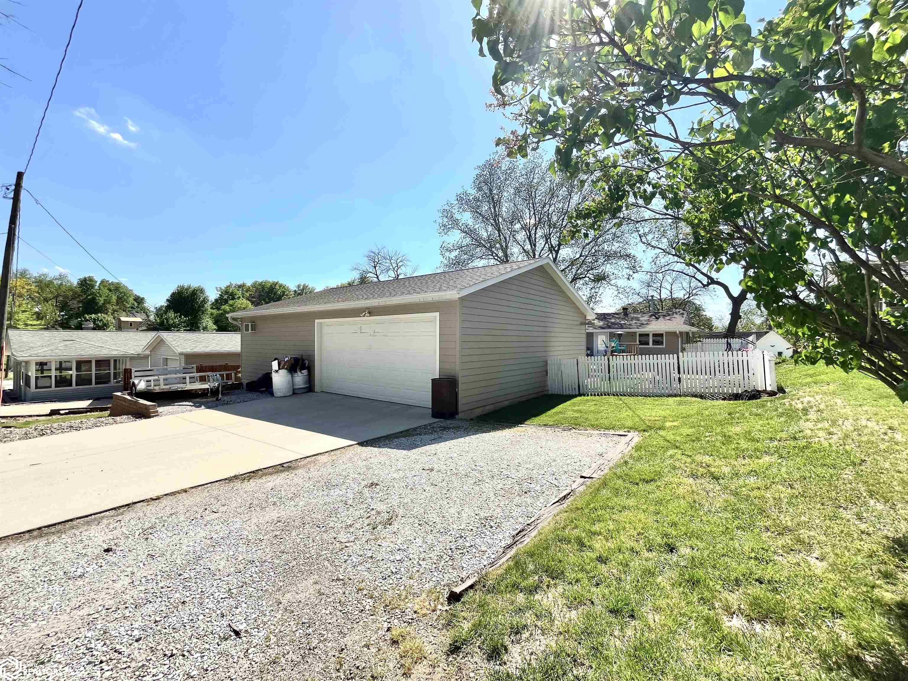 1206 Birch Street, Atlantic, Iowa image 32
