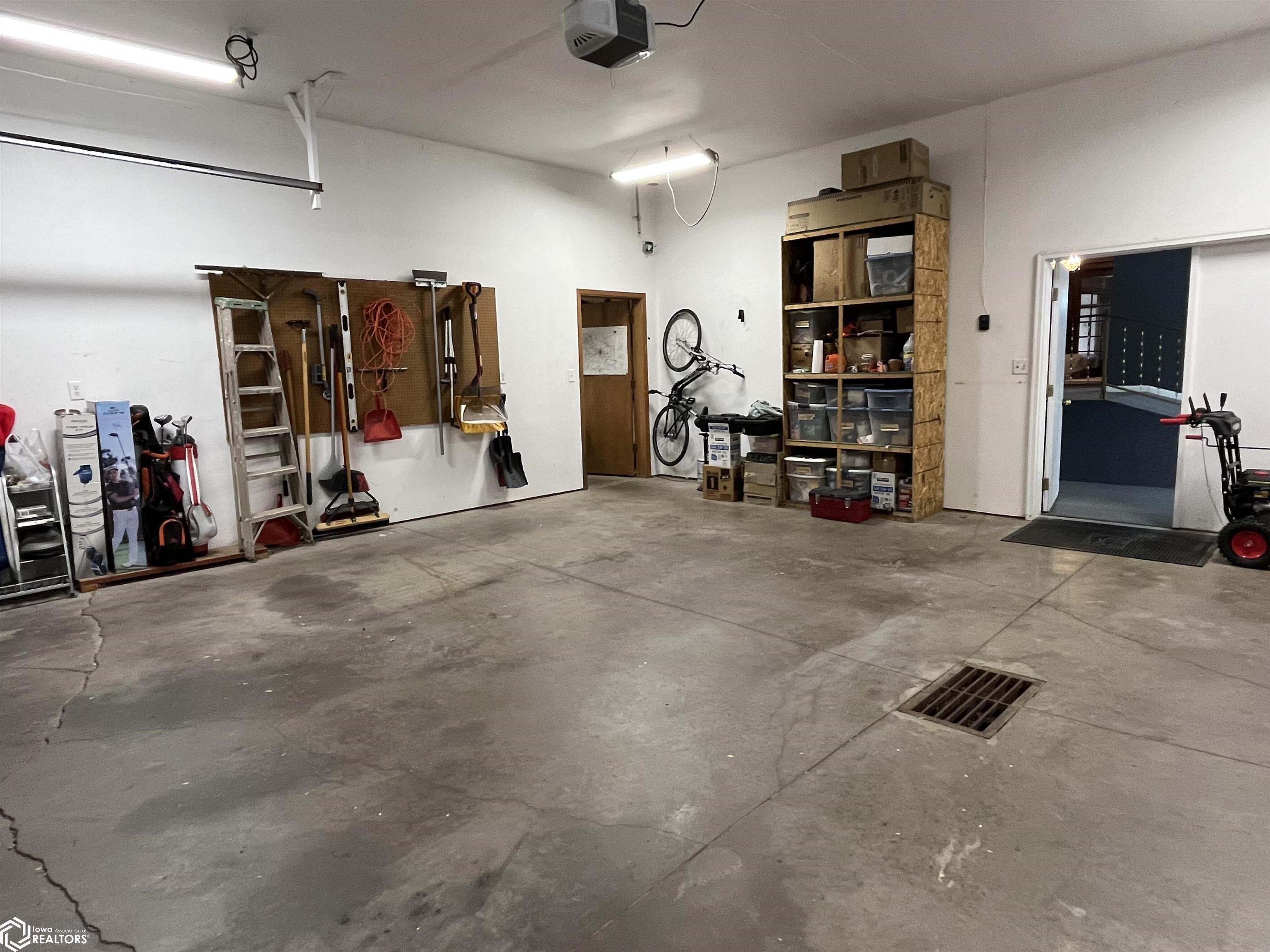 316 S Clinton Street, Albia, Iowa image 44