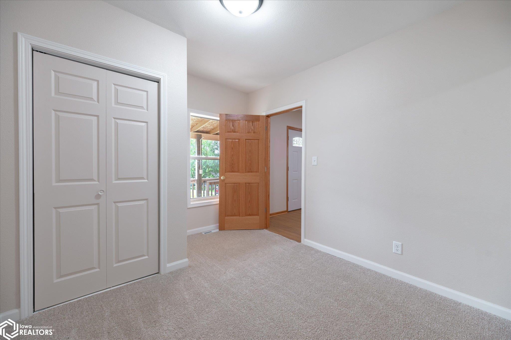 258 3rd Street, Earling, Iowa image 18