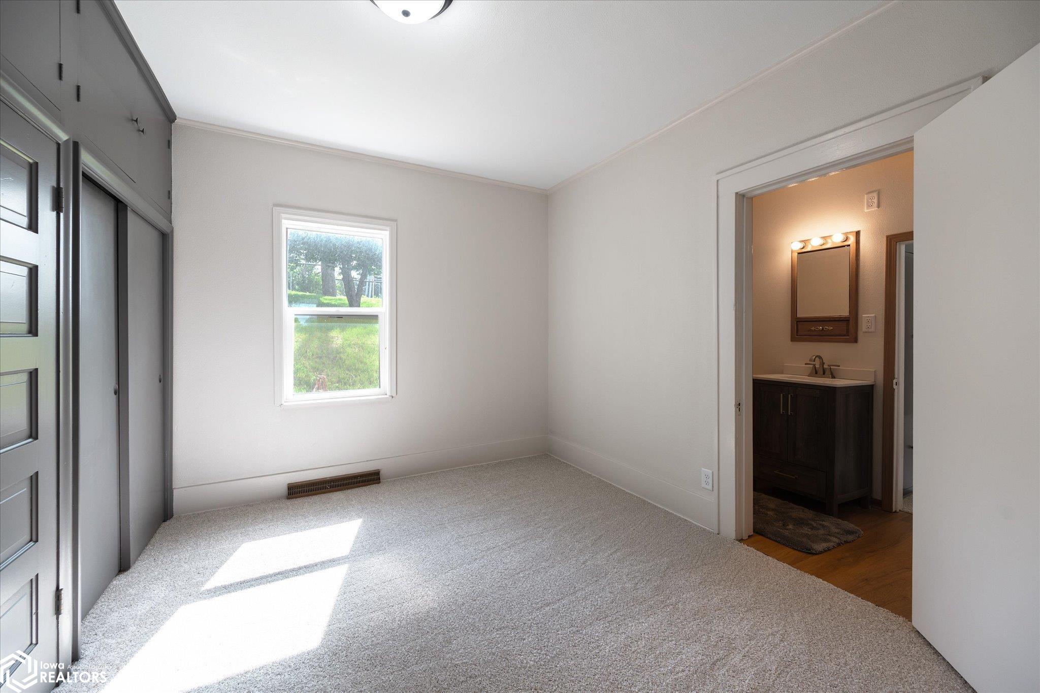 258 3rd Street, Earling, Iowa image 21
