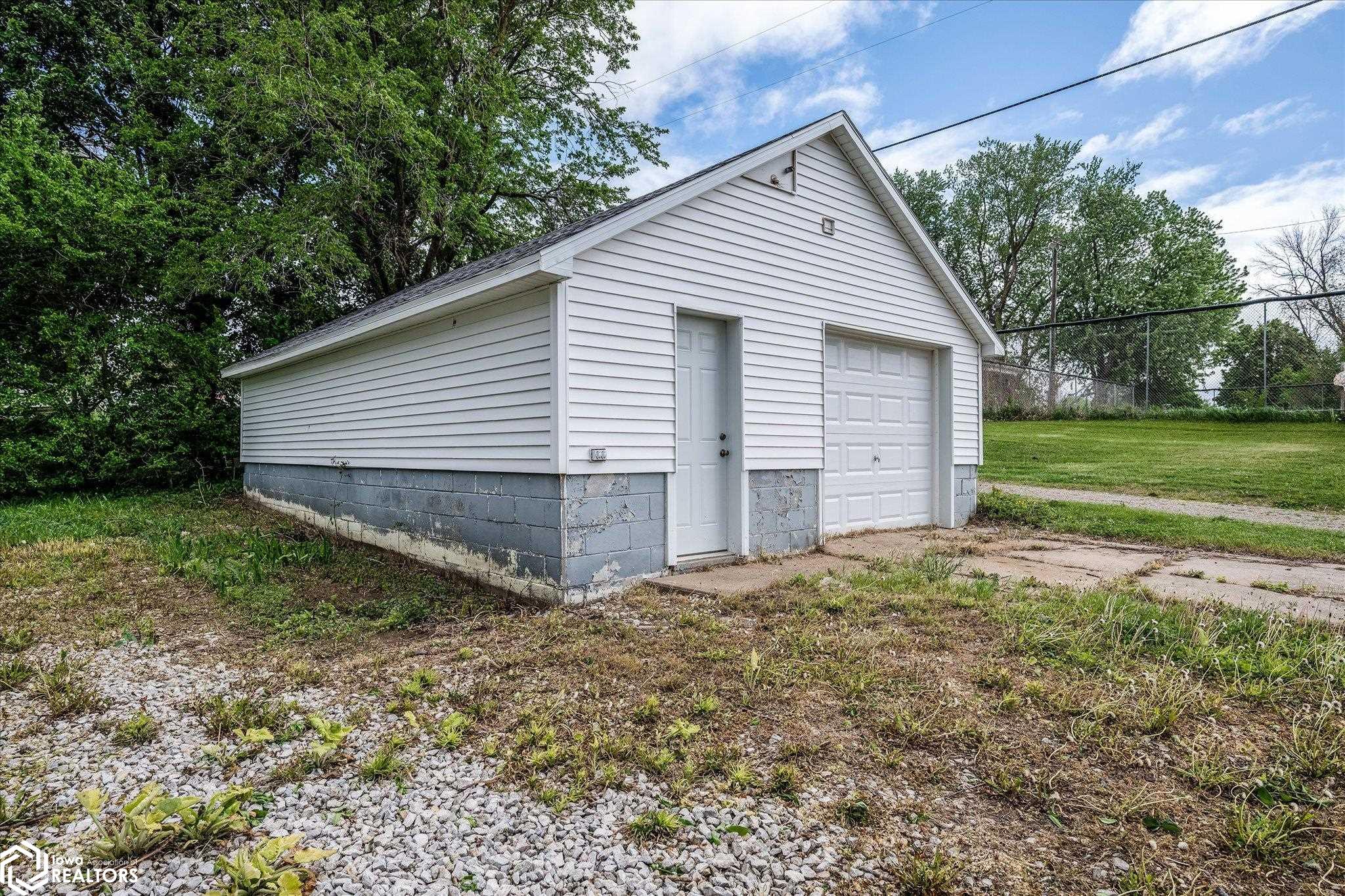 258 3rd Street, Earling, Iowa image 35