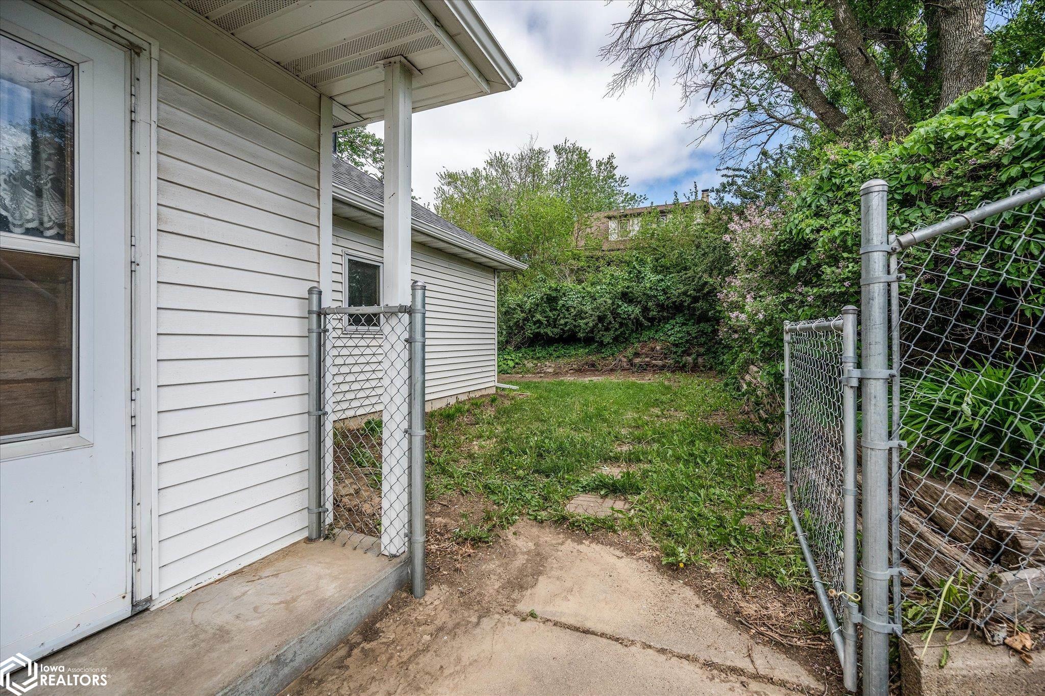 258 3rd Street, Earling, Iowa image 37