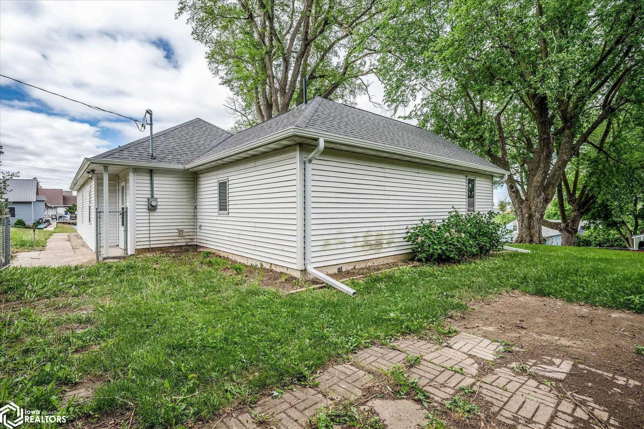 258 3rd Street, Earling, Iowa image 39