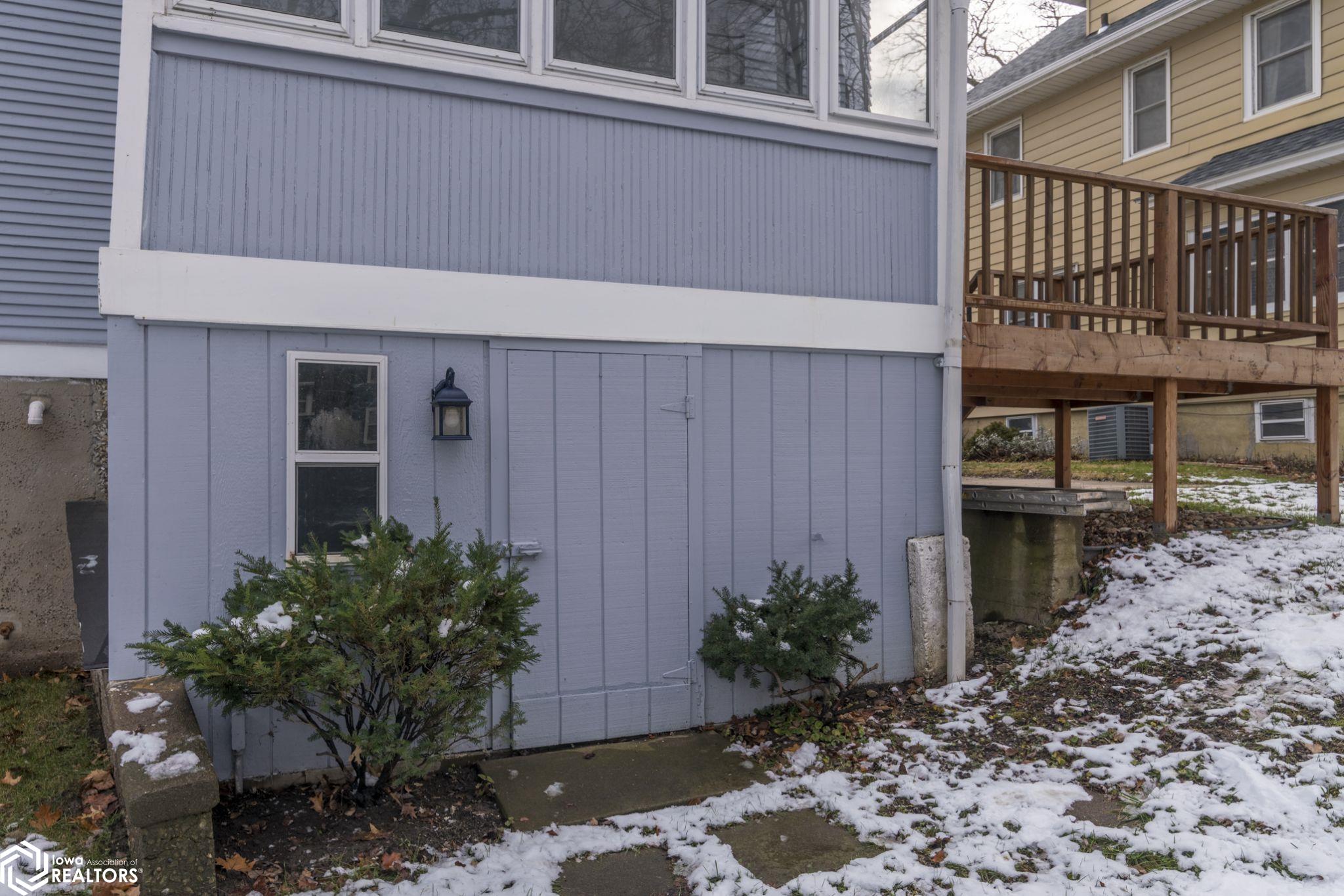 807 E Burlington Avenue, Fairfield, Iowa image 38