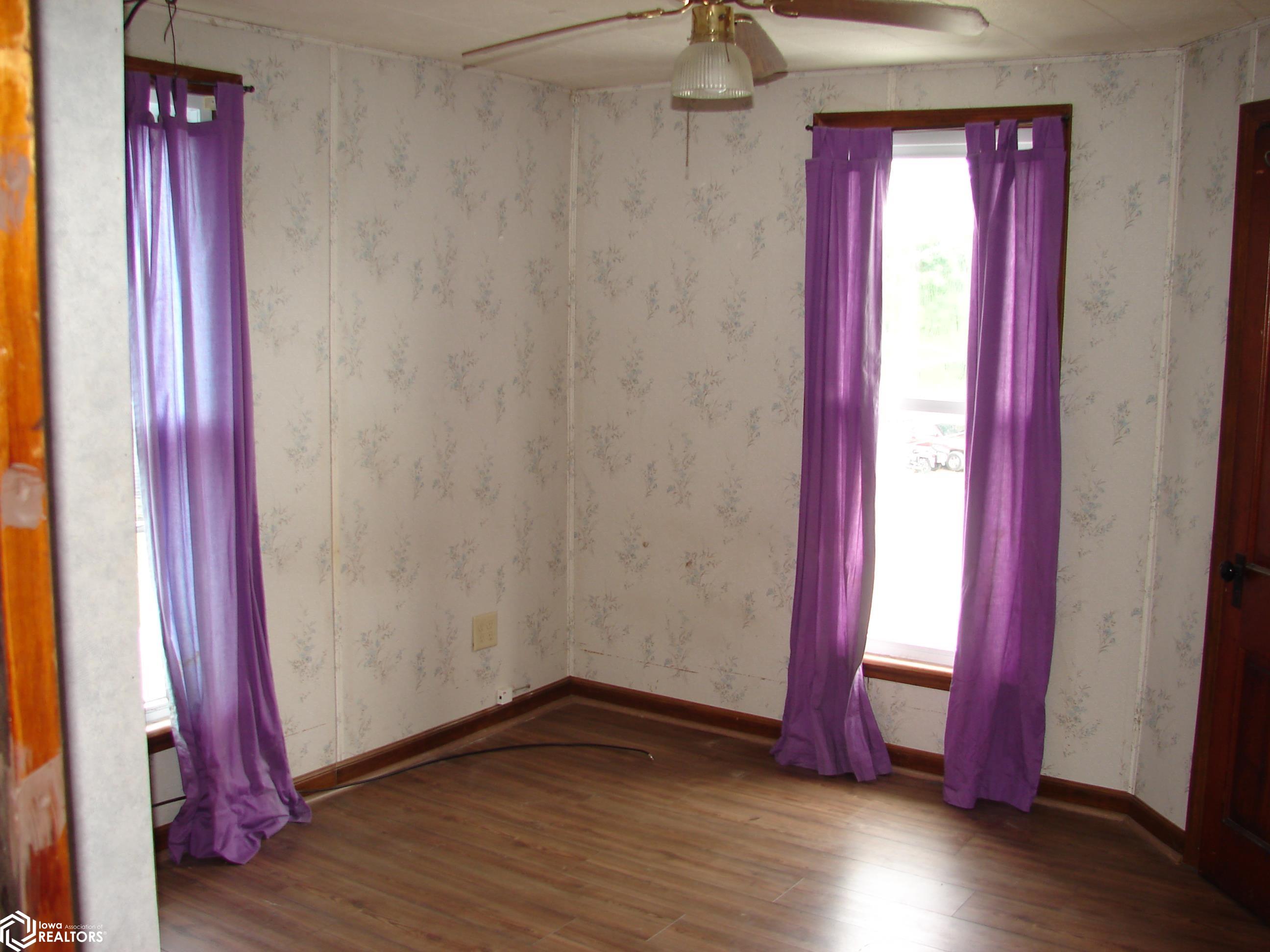 409 W Broad St., Mount Pleasant, Iowa image 17