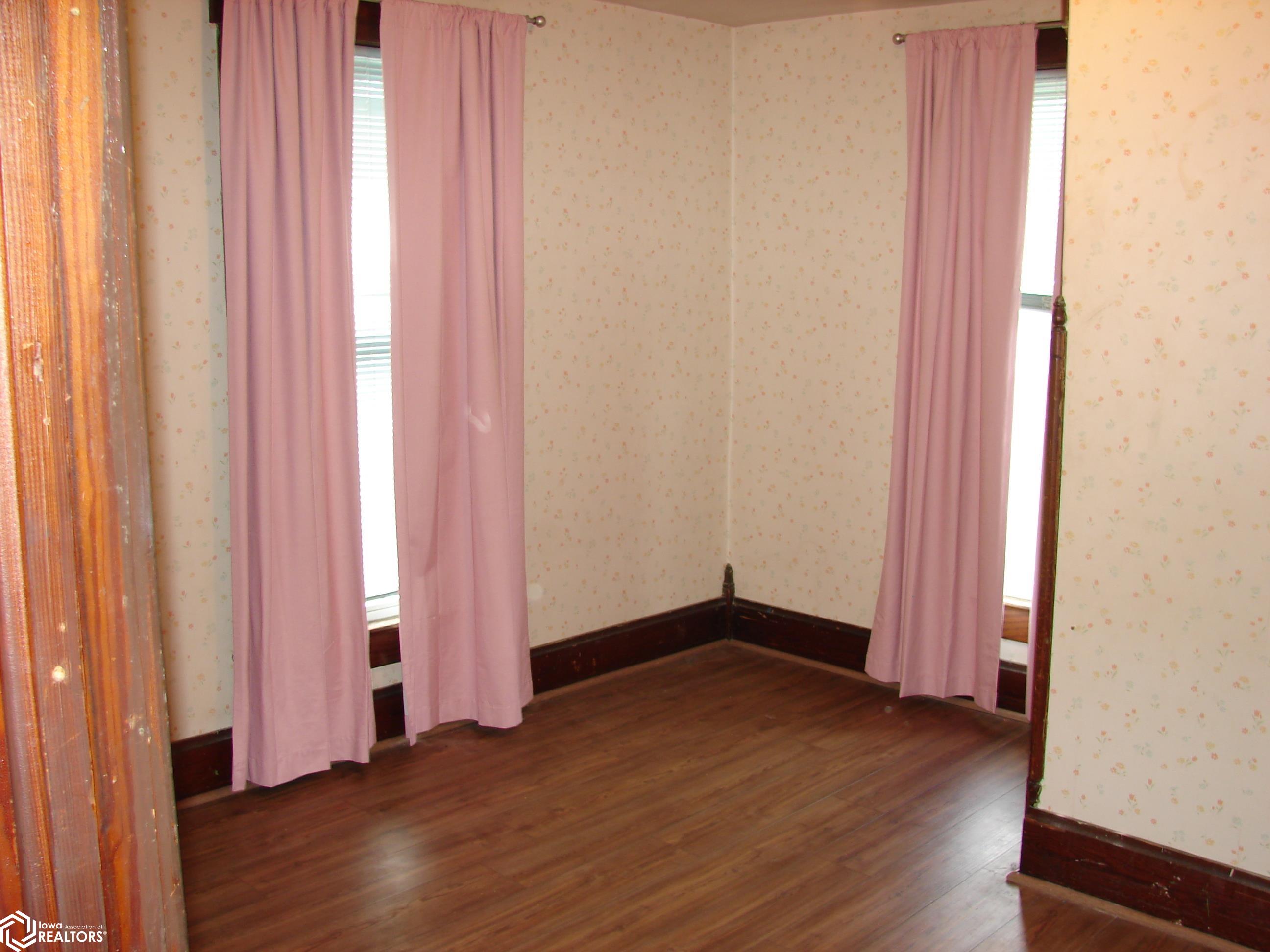 409 W Broad St., Mount Pleasant, Iowa image 21