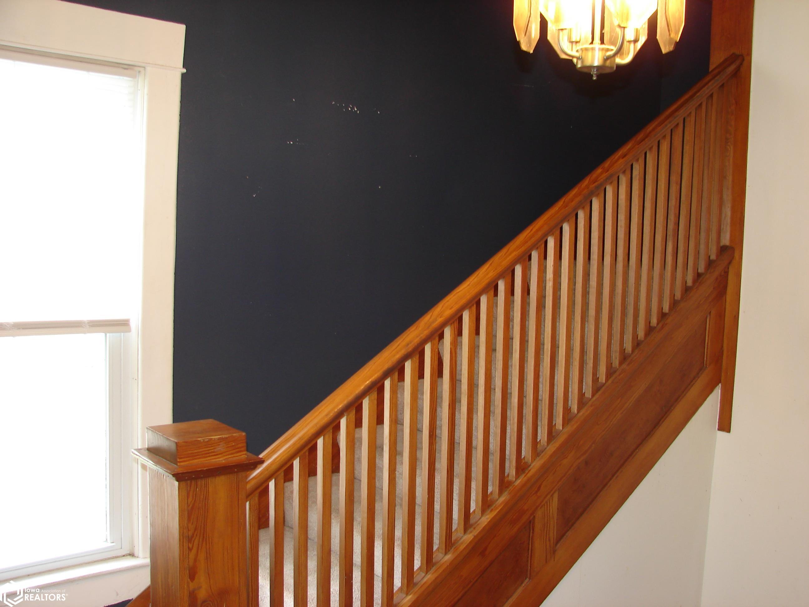 409 W Broad St., Mount Pleasant, Iowa image 22